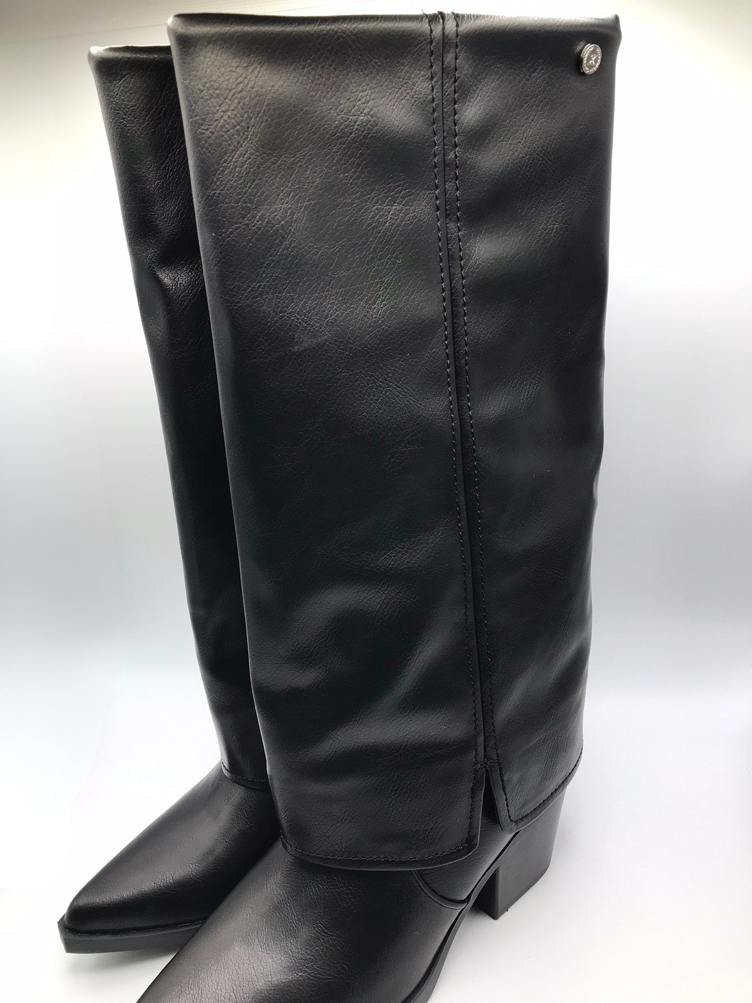 BOTA WESTERN XTI PRETO ECO PELE BICUDO FENDA