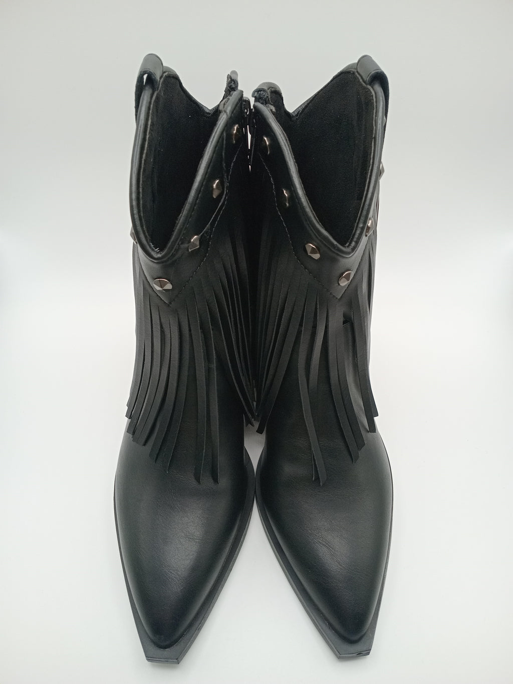 BOTA COWGIRL CORINA PRETO FRANJA ECO PELE BICUDO