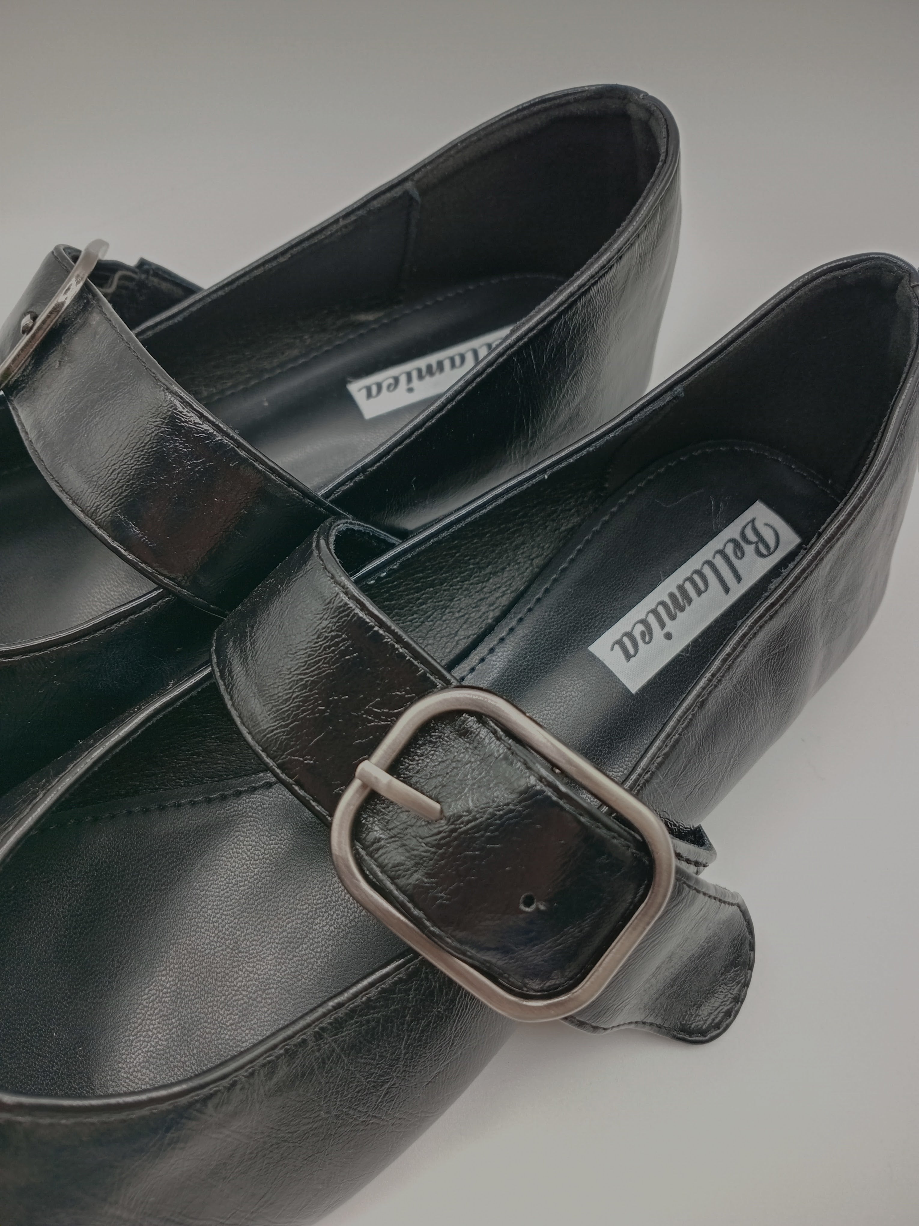 SABRINA MARY JANE BELLAMICA PRETO ECO PELE BICUDO