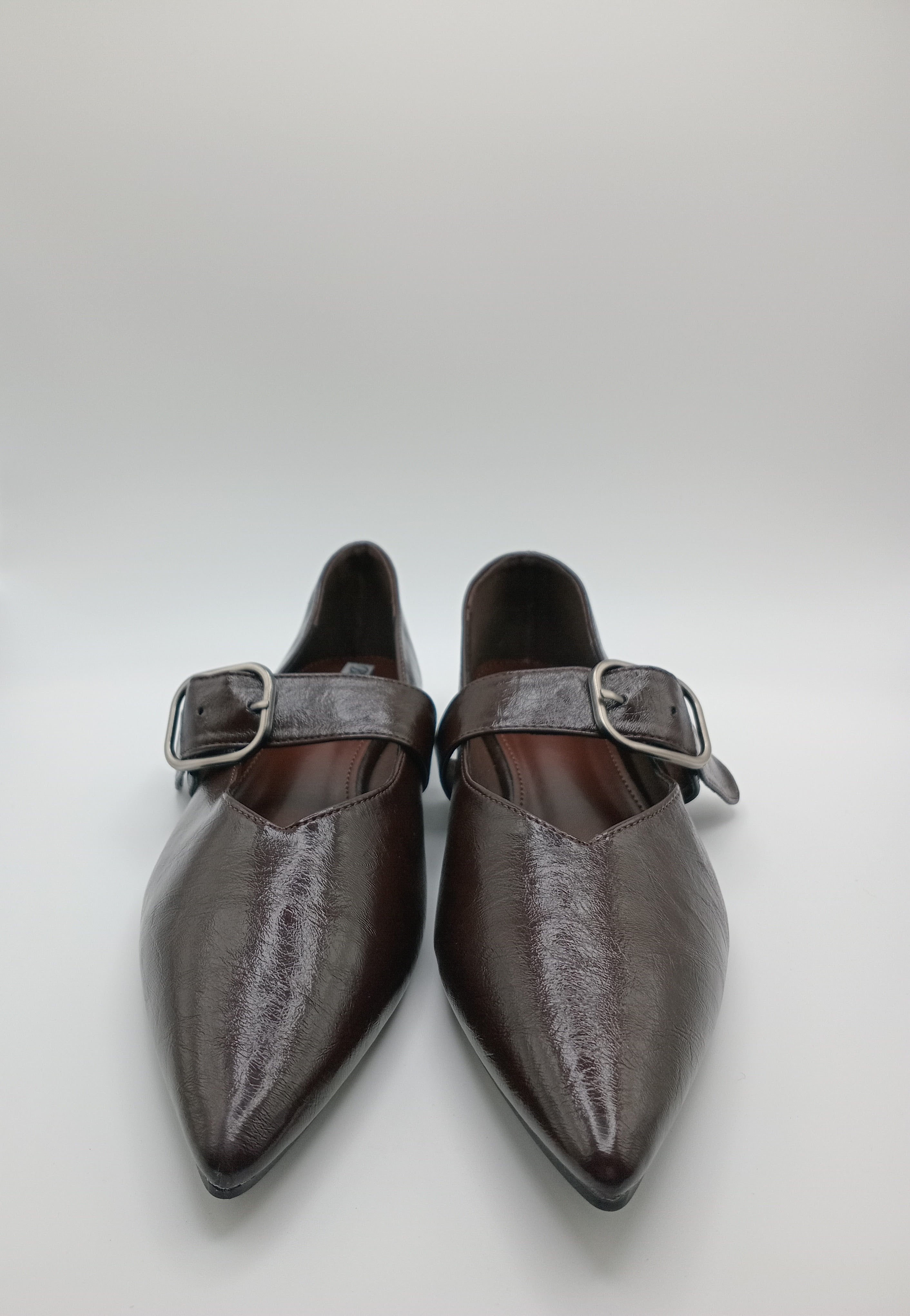 SABRINA MARY JANE BELLAMICA CASTANHO ESCURO ECO PELE BICUDO