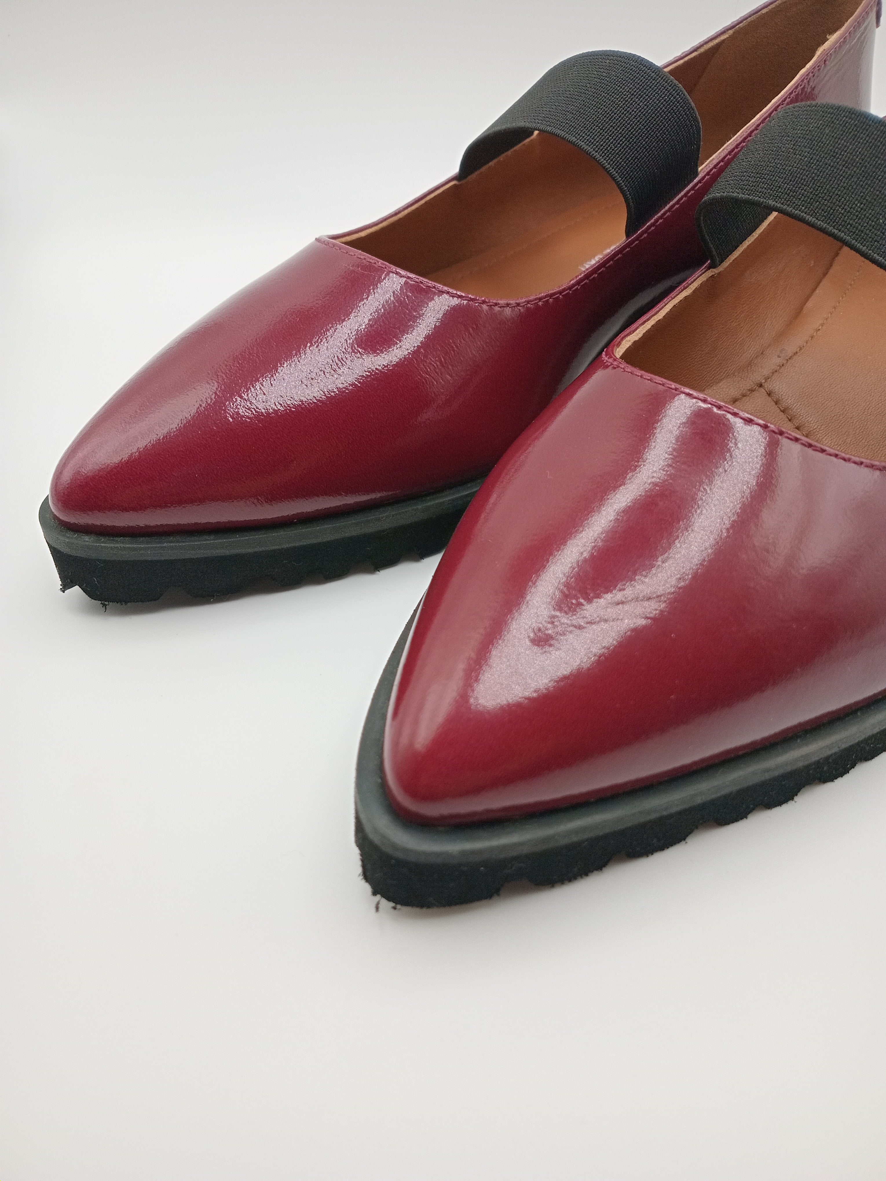 SABRINA MARY JANE GIOSEPPO BORDO COURO BICUDO