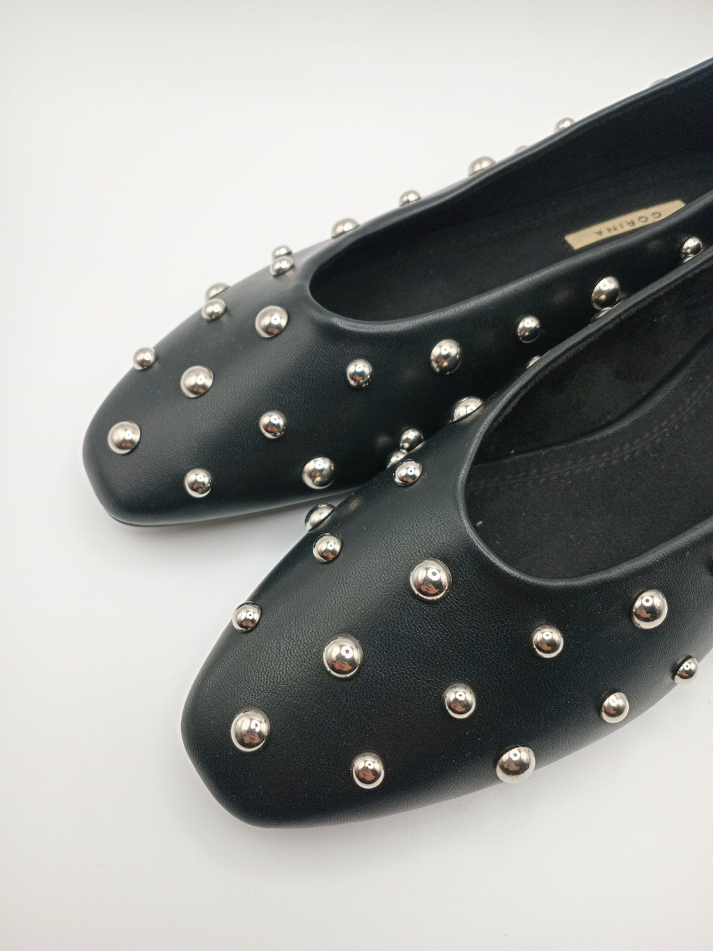 SABRINA CORINA PRETO ECO PELE TAXAS BILAS BICO QUADRADO