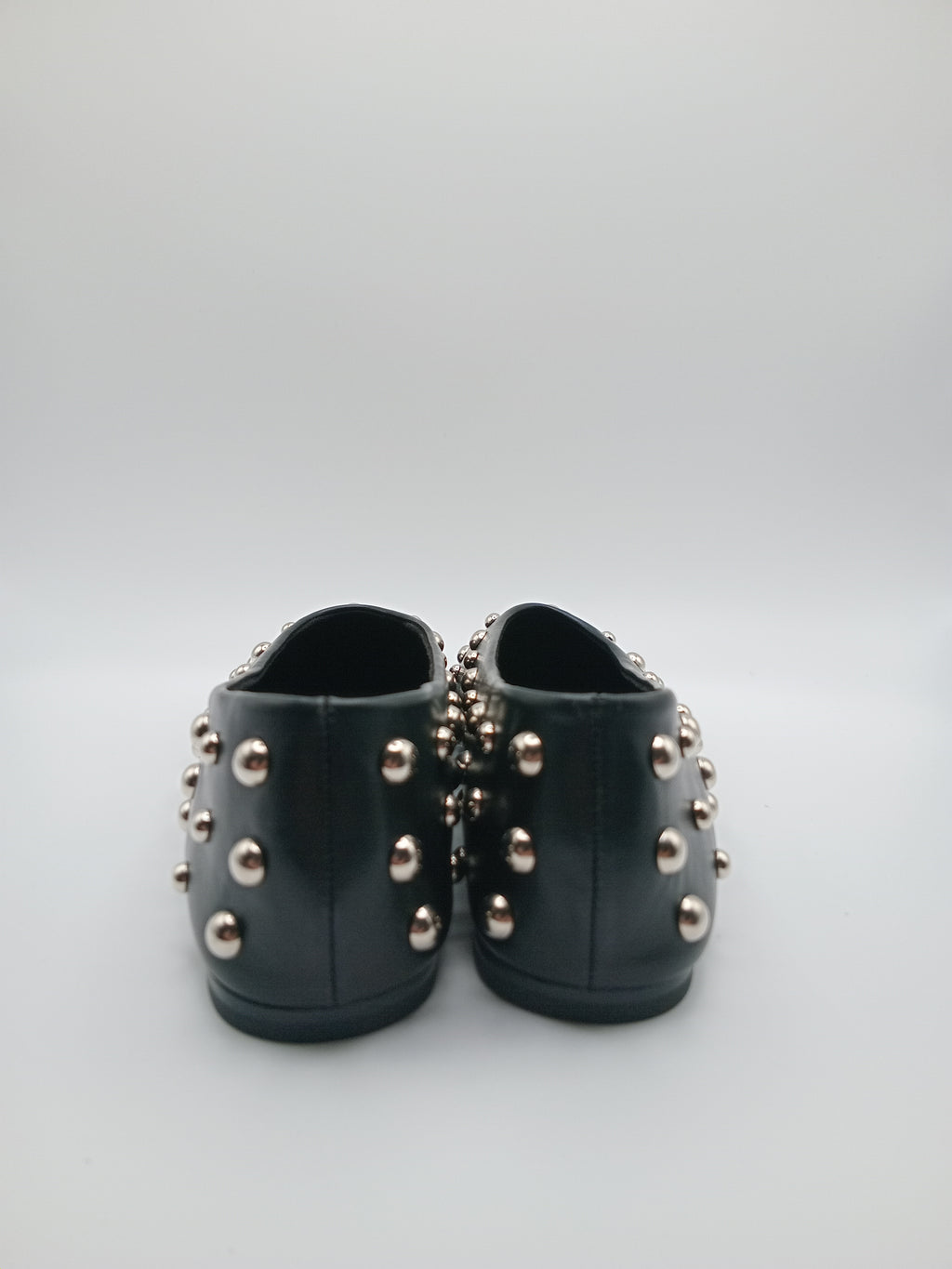 SABRINA CORINA PRETO ECO PELE TAXAS BILAS BICO QUADRADO