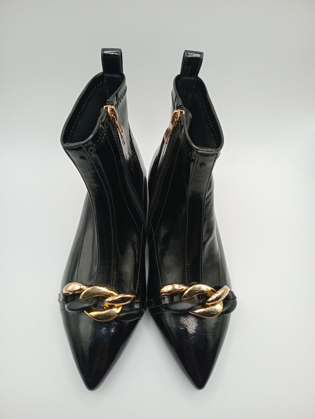 BOTA TEXANA ROCKAWAY PRETO ECO PELE TIRA CORRENTE DOURADO ZIPER BOTIM