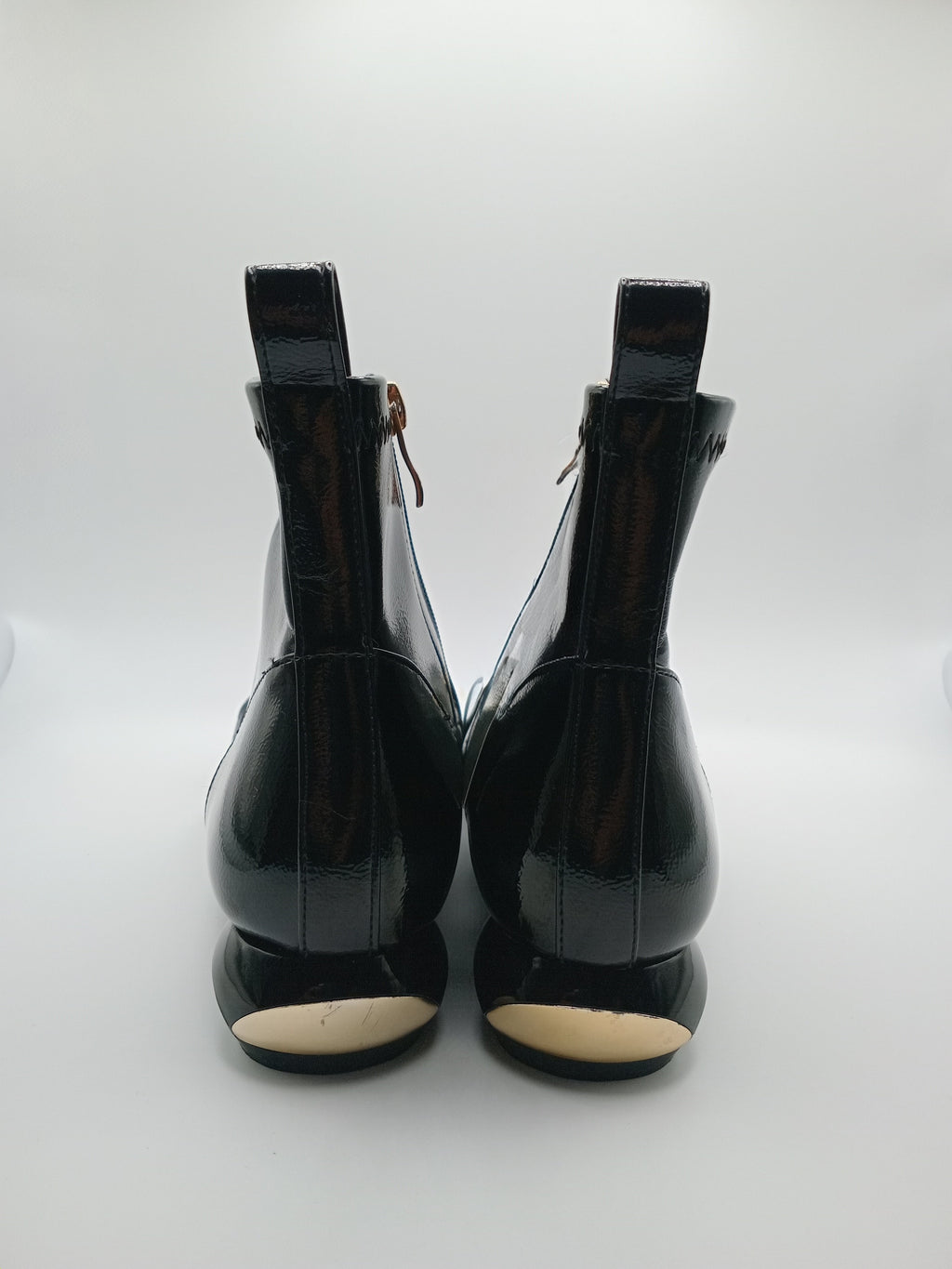BOTA TEXANA ROCKAWAY PRETO ECO PELE TIRA CORRENTE DOURADO ZIPER BOTIM