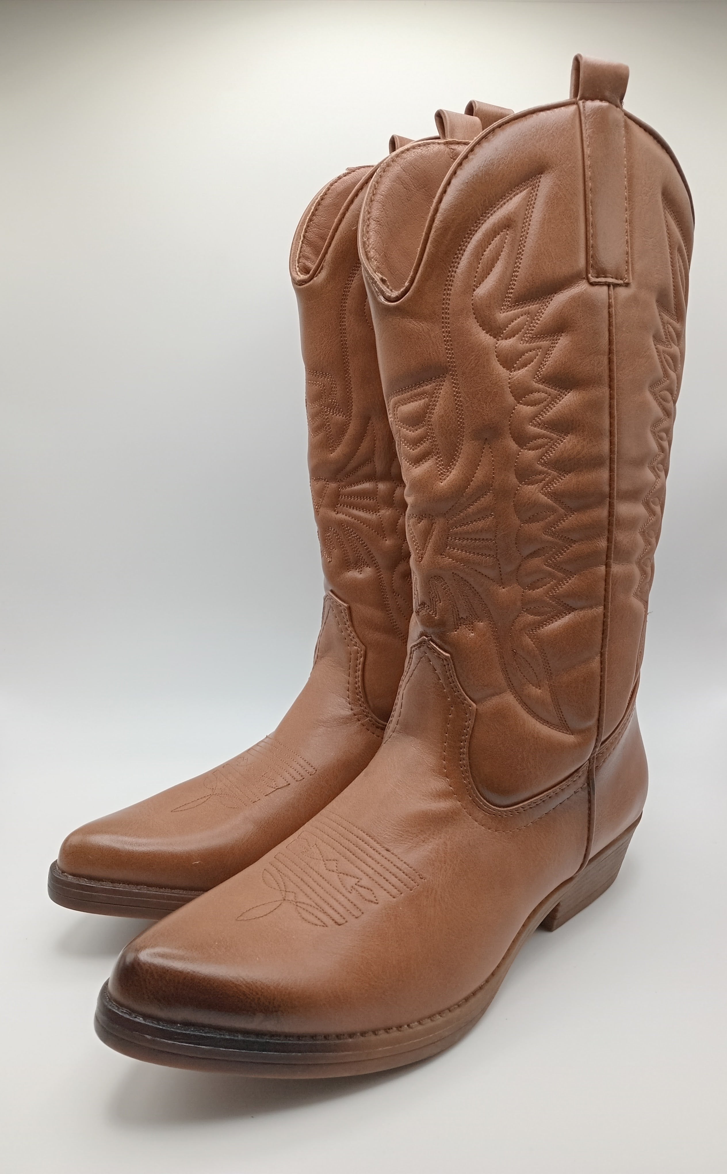 BOTA COWGIRL IDEAL SHOES CUOIO CASTANHO ECO PELE BORDADO BICUDO