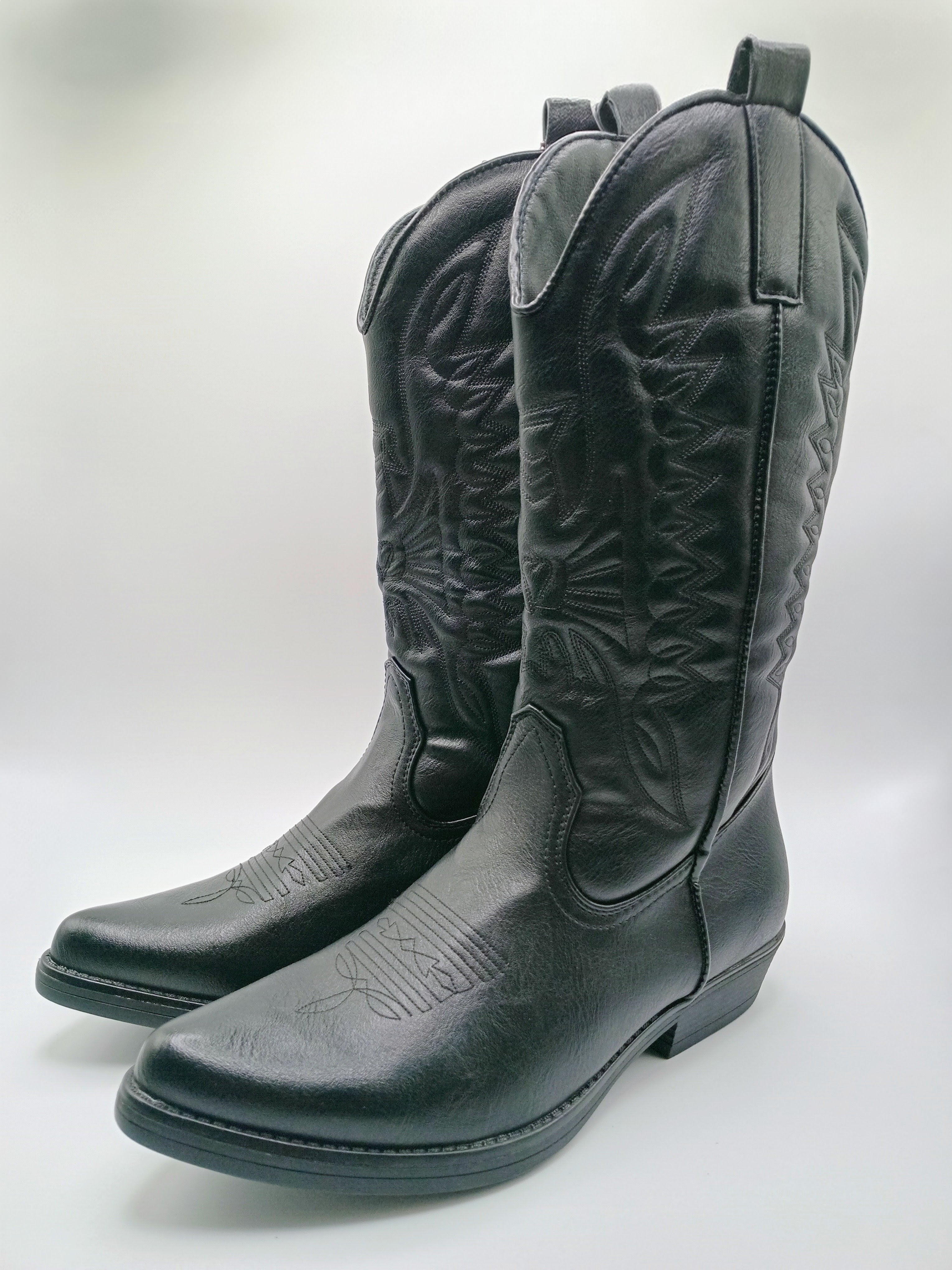 BOTA COWGIRL IDEAL SHOES NERO PRETO ECO PELE BORDADO BICUDO