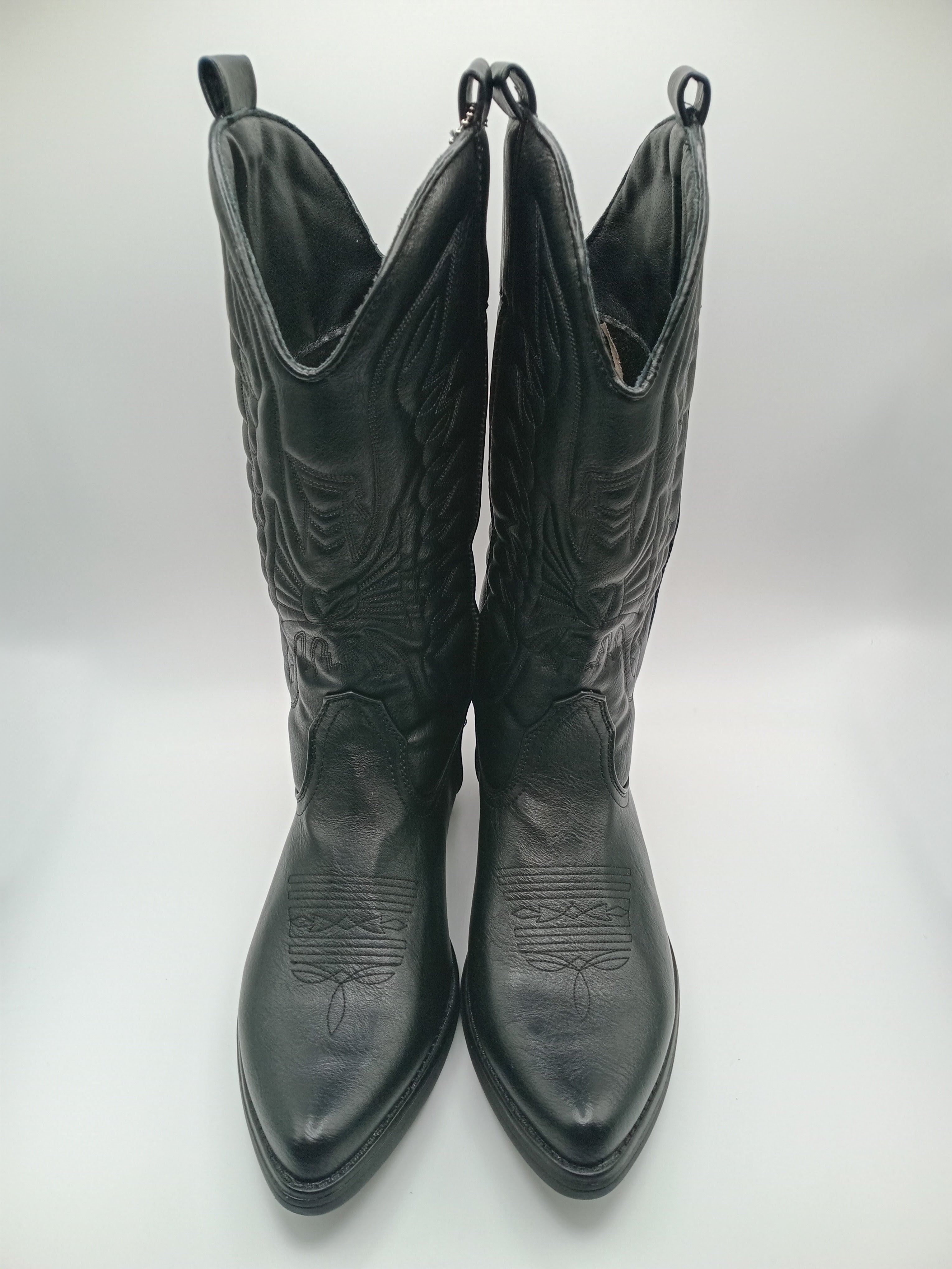 BOTA COWGIRL IDEAL SHOES NERO PRETO ECO PELE BORDADO BICUDO