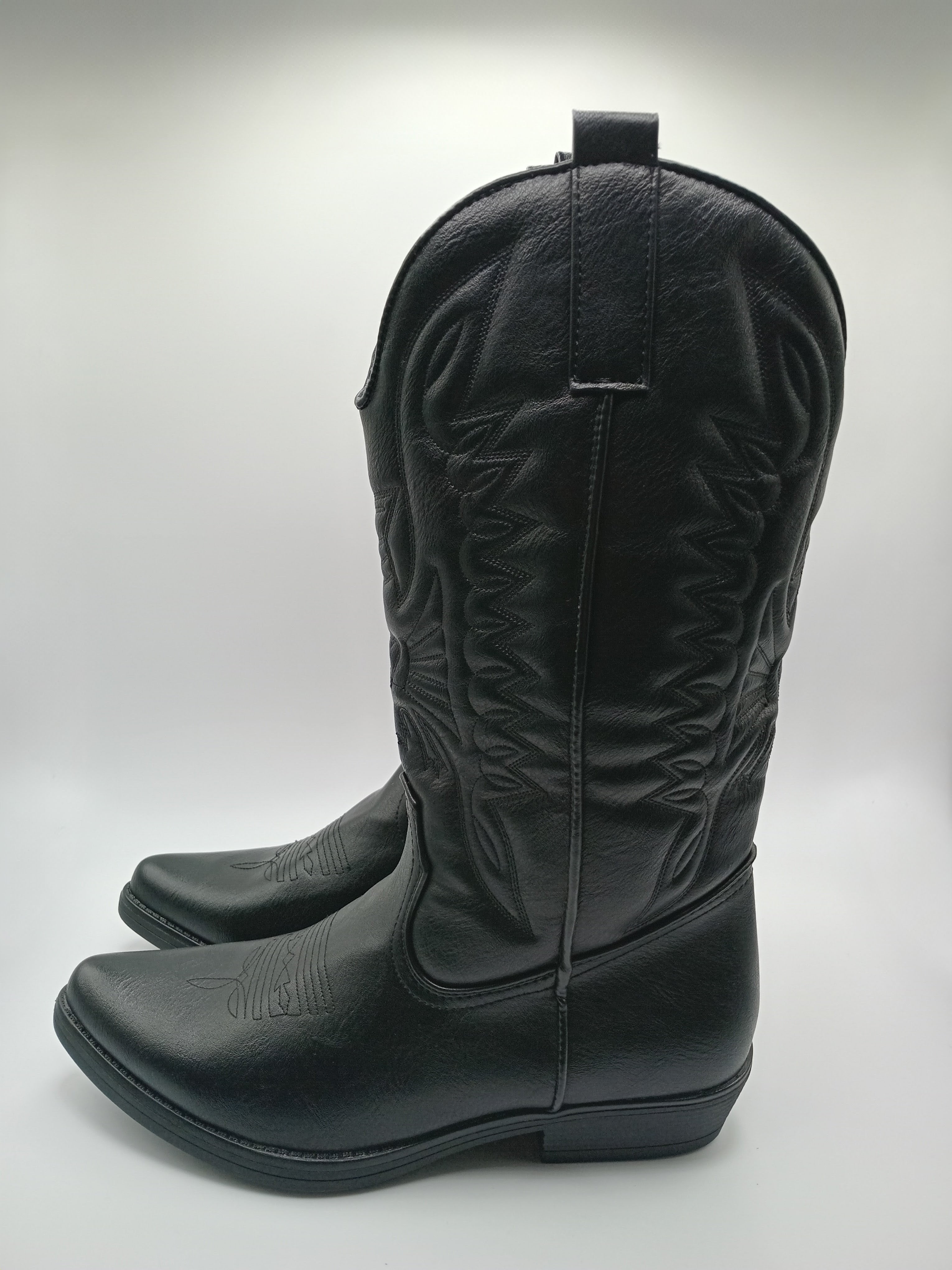 BOTA COWGIRL IDEAL SHOES NERO PRETO ECO PELE BORDADO BICUDO