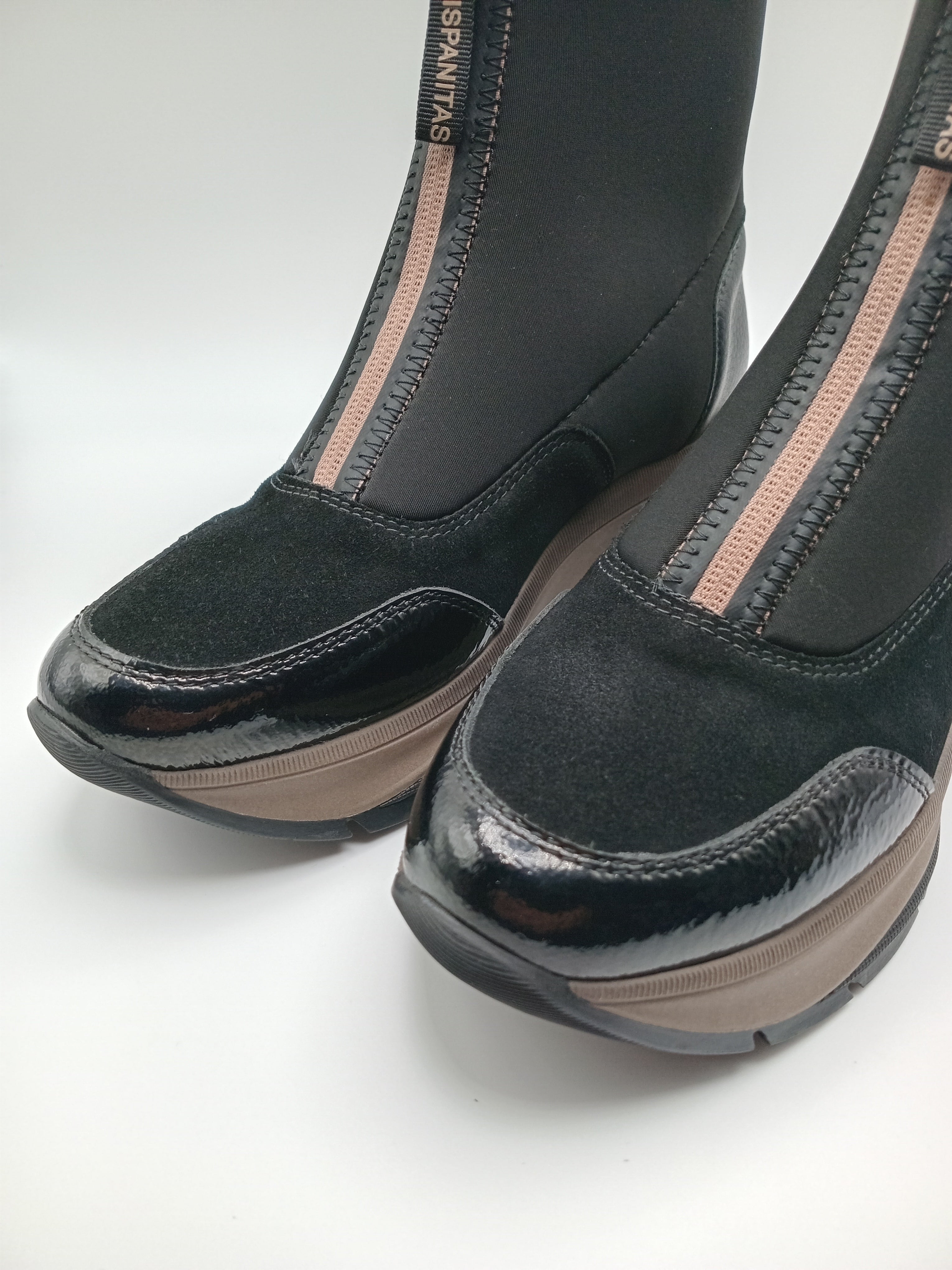 BOTA TÊNIS HISPANITAS PRETO ZIPER FRENTE LOGO ALTO RELEVO 3D