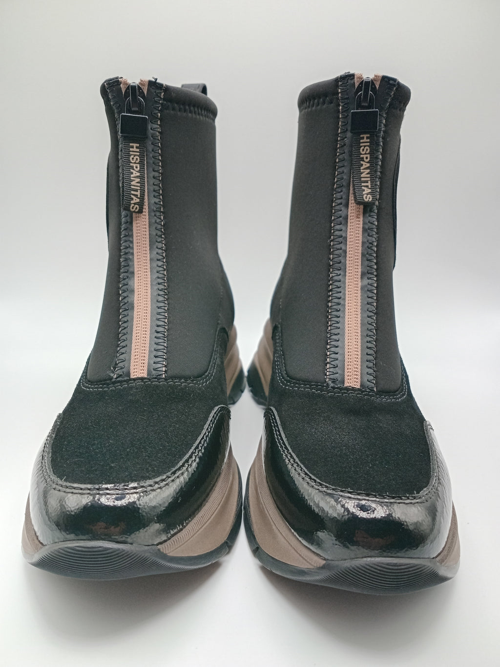 BOTA TÊNIS HISPANITAS PRETO ZIPER FRENTE LOGO ALTO RELEVO 3D