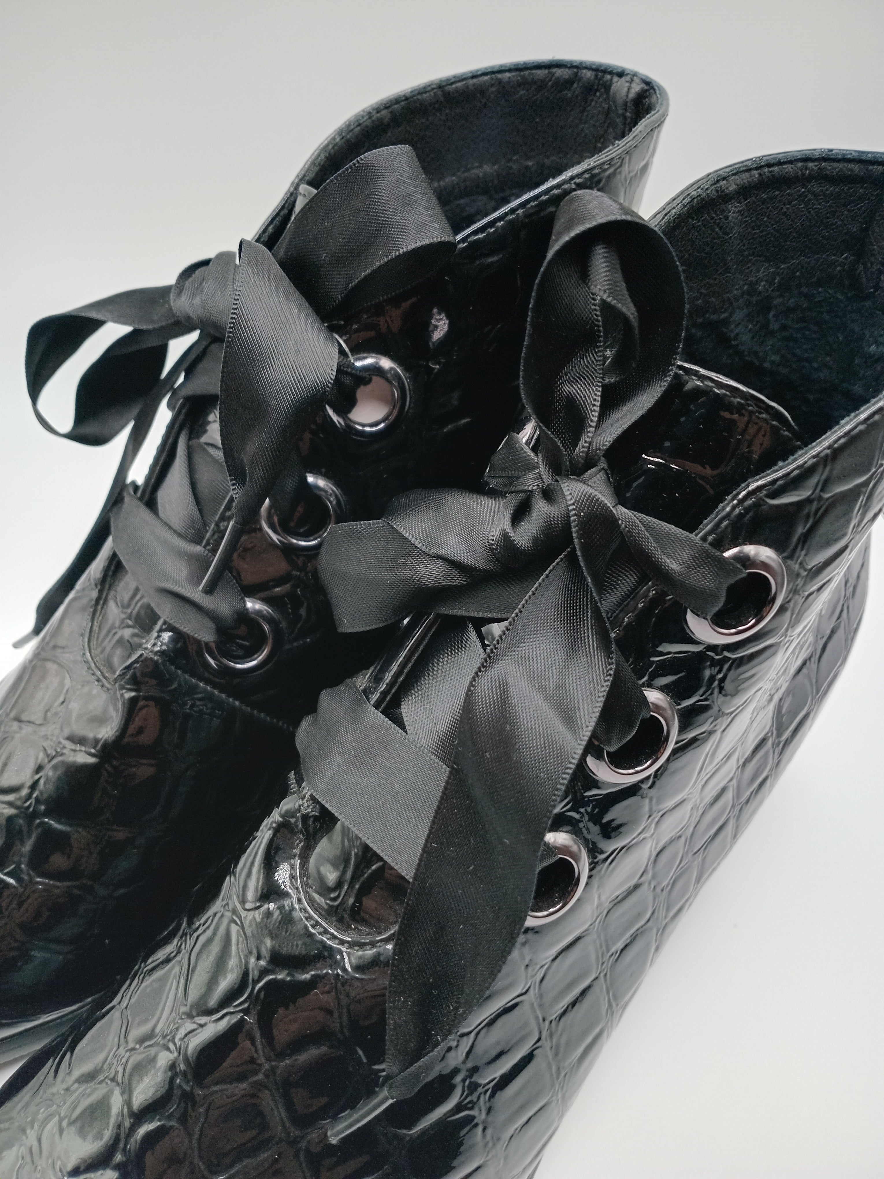 BOTA TEXANA ROCKAWAY PRETO ECO PELE COBRA FITA BICUDO BOTIM