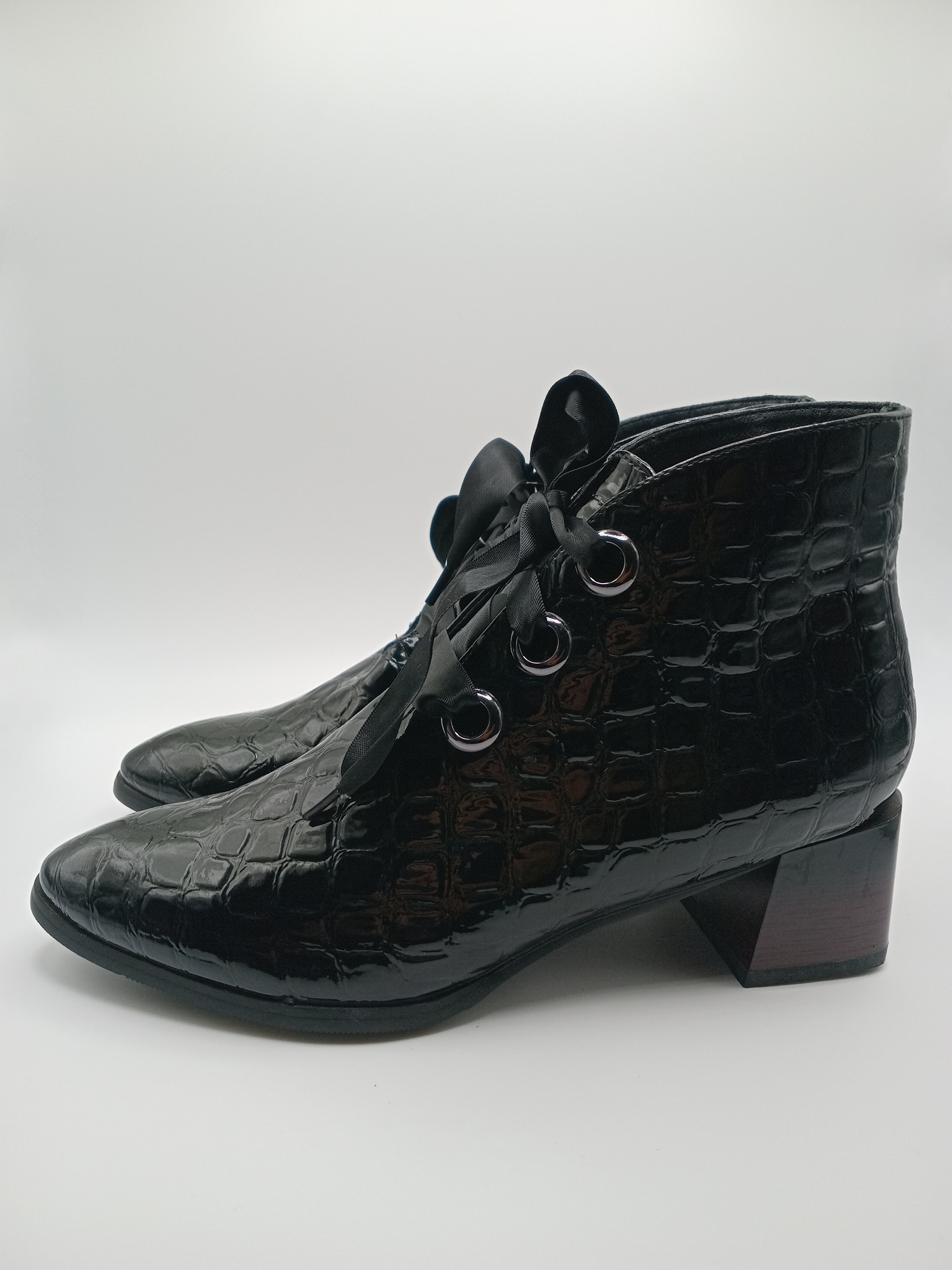 BOTA TEXANA ROCKAWAY PRETO ECO PELE COBRA FITA BICUDO BOTIM