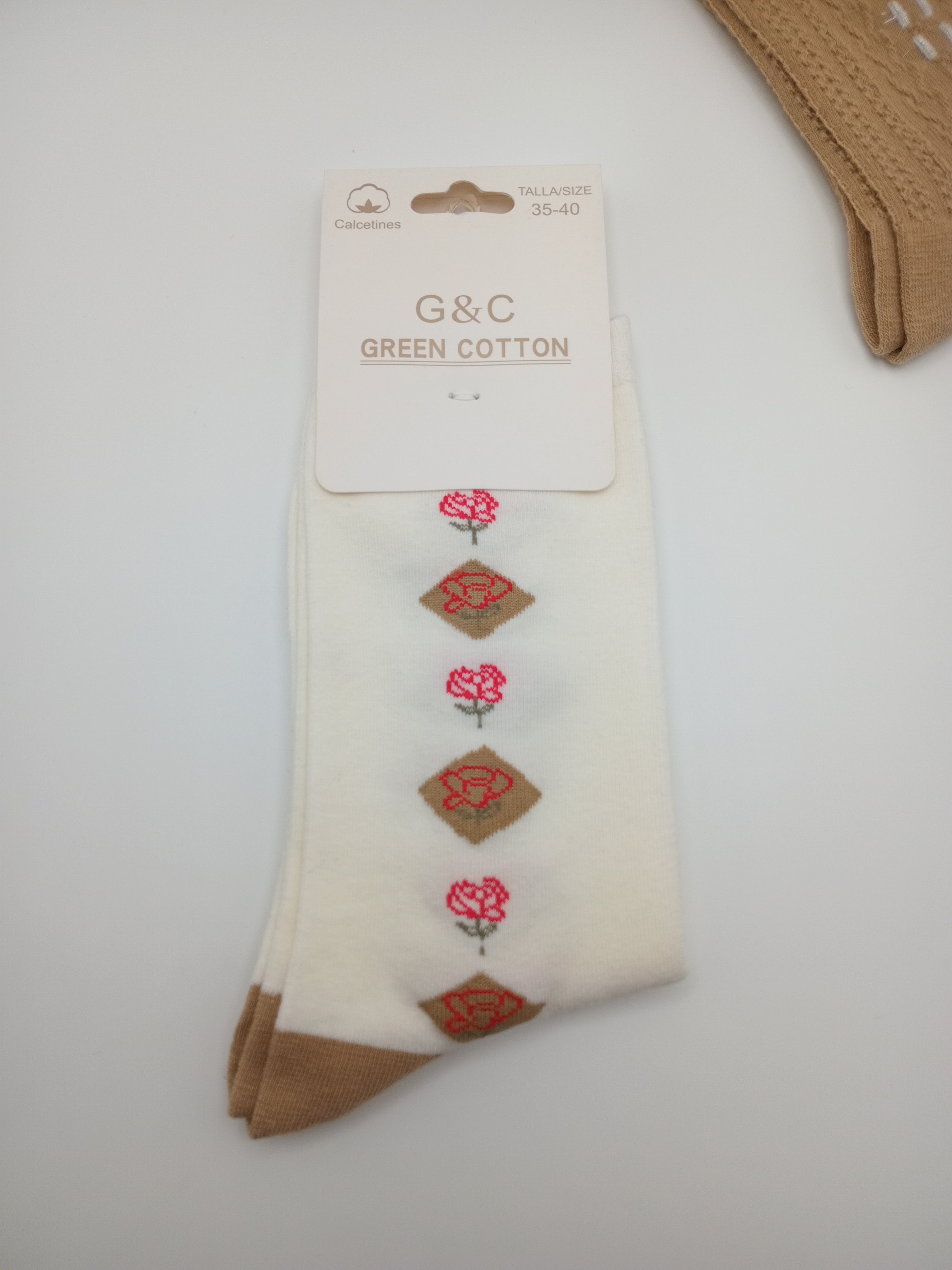 MEIA KIT 3 PARES G&C GREEN COTTON FLORES BRANCA ROSAS CASTANHO TEXTURA MOSTARDA FLOR