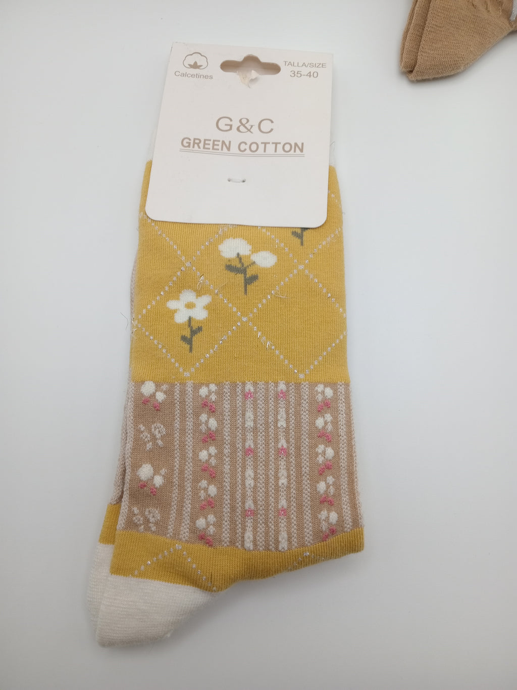 MEIA KIT 3 PARES G&C GREEN COTTON FLORES BRANCA ROSAS CASTANHO TEXTURA MOSTARDA FLOR