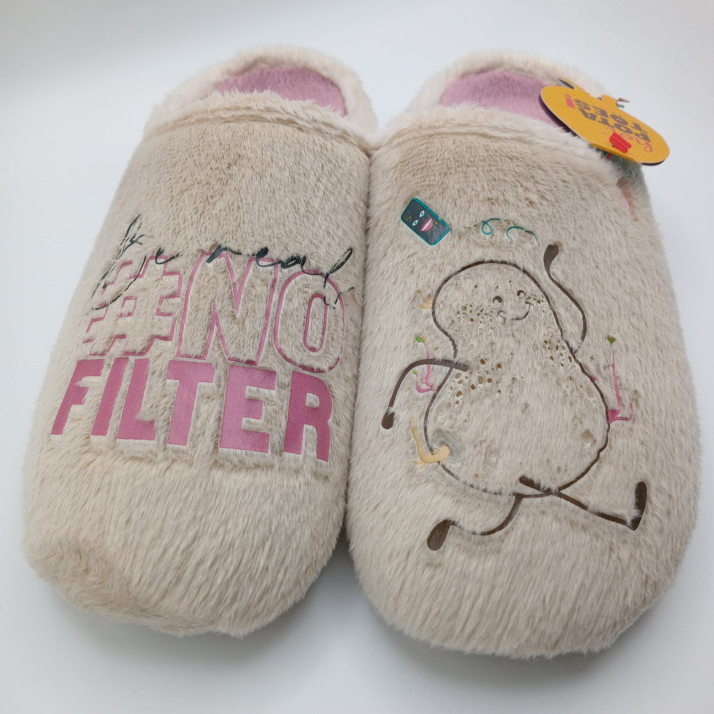 PANTUFAS HOT POTATOES BEGE SOLA GROSSA BORRACHA BE REAL #NO FILTER BATATA JOGANDO O CELULAR FORA