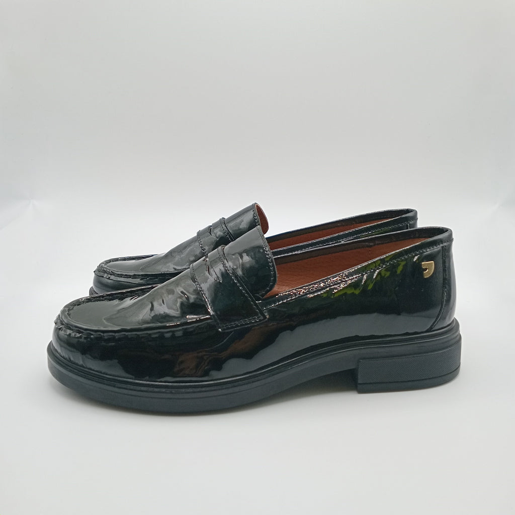 MOCASSIM SALTO GIOSEPPO PRETO COURO VERNIZ LISO