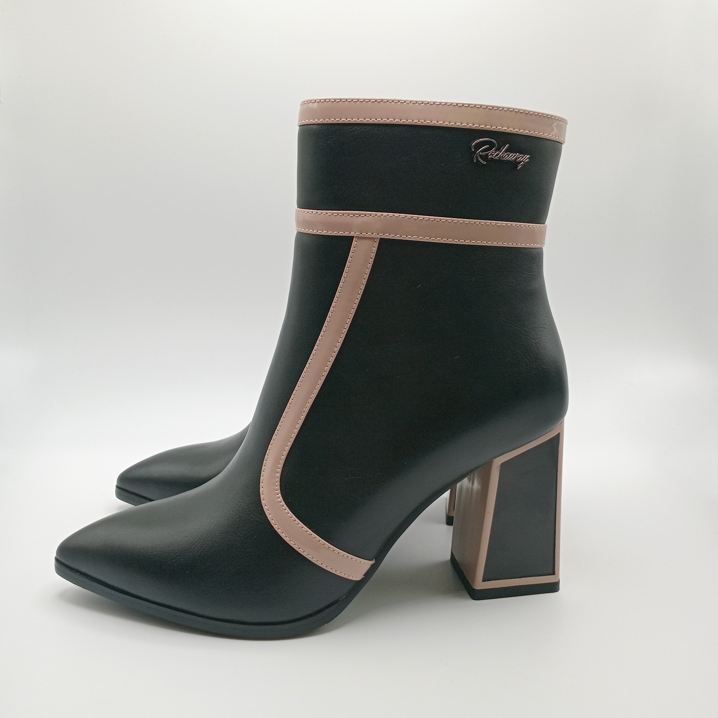 BOTA ROCKAWAY PRETO ECO PELE LISTRA ROSA ZIPER