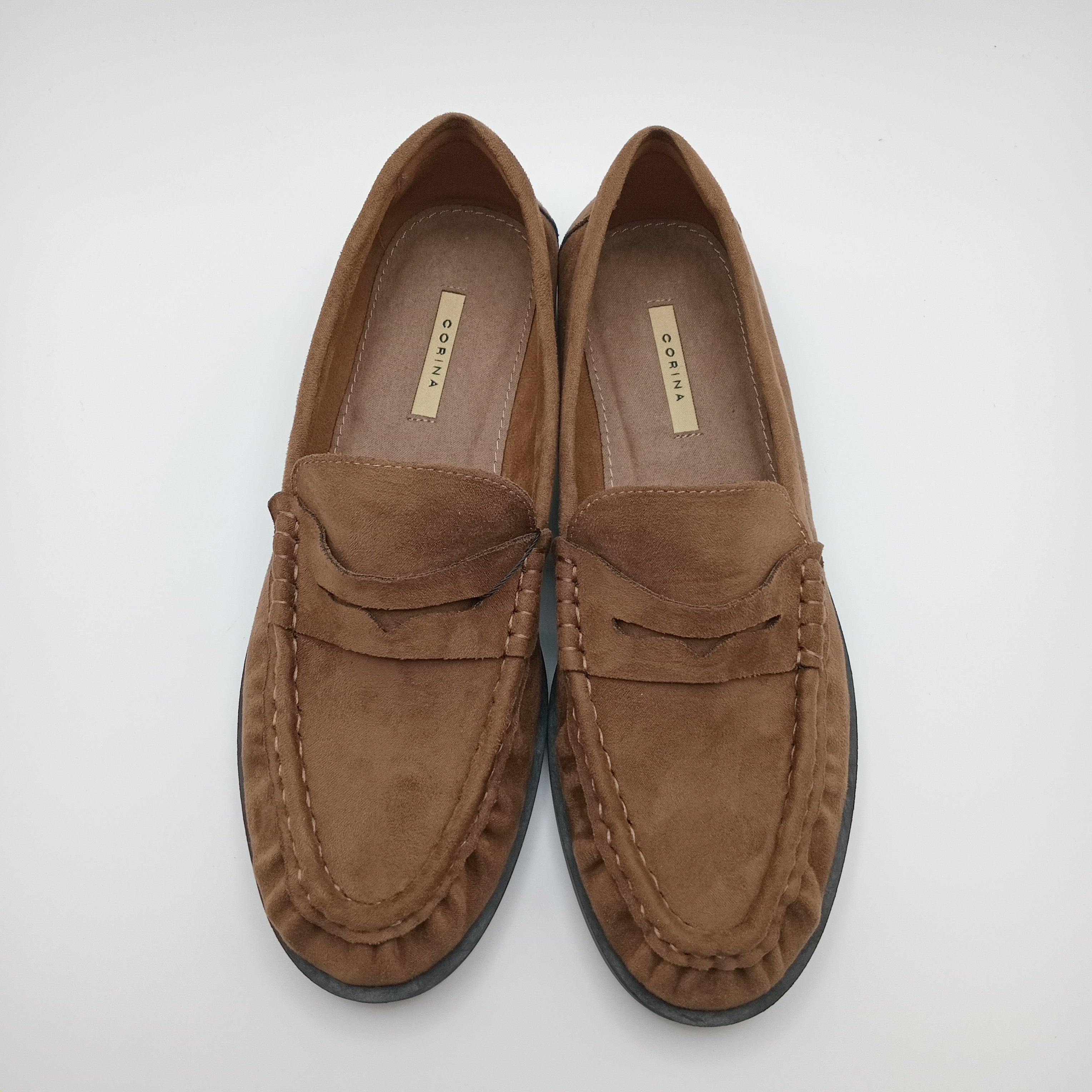 Mocassim Corina Sapato Feminino de Camurça Marrom Confortável e Elegante para o Dia a Dia