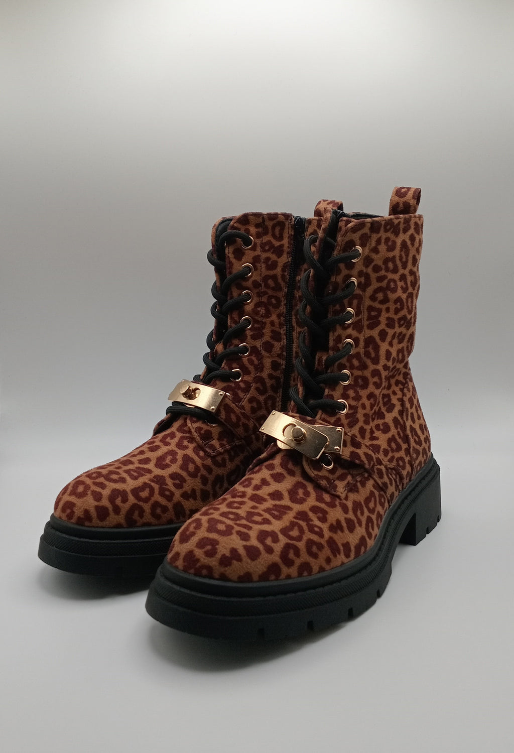 BOTA COTURNO BESTELLE LEOPARDO CAMURÇA FECHO REGULÁVEL ZIPER ANIMAL PRINT