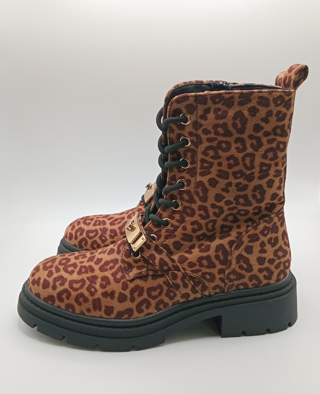 BOTA COTURNO BESTELLE LEOPARDO CAMURÇA FECHO REGULÁVEL ZIPER ANIMAL PRINT