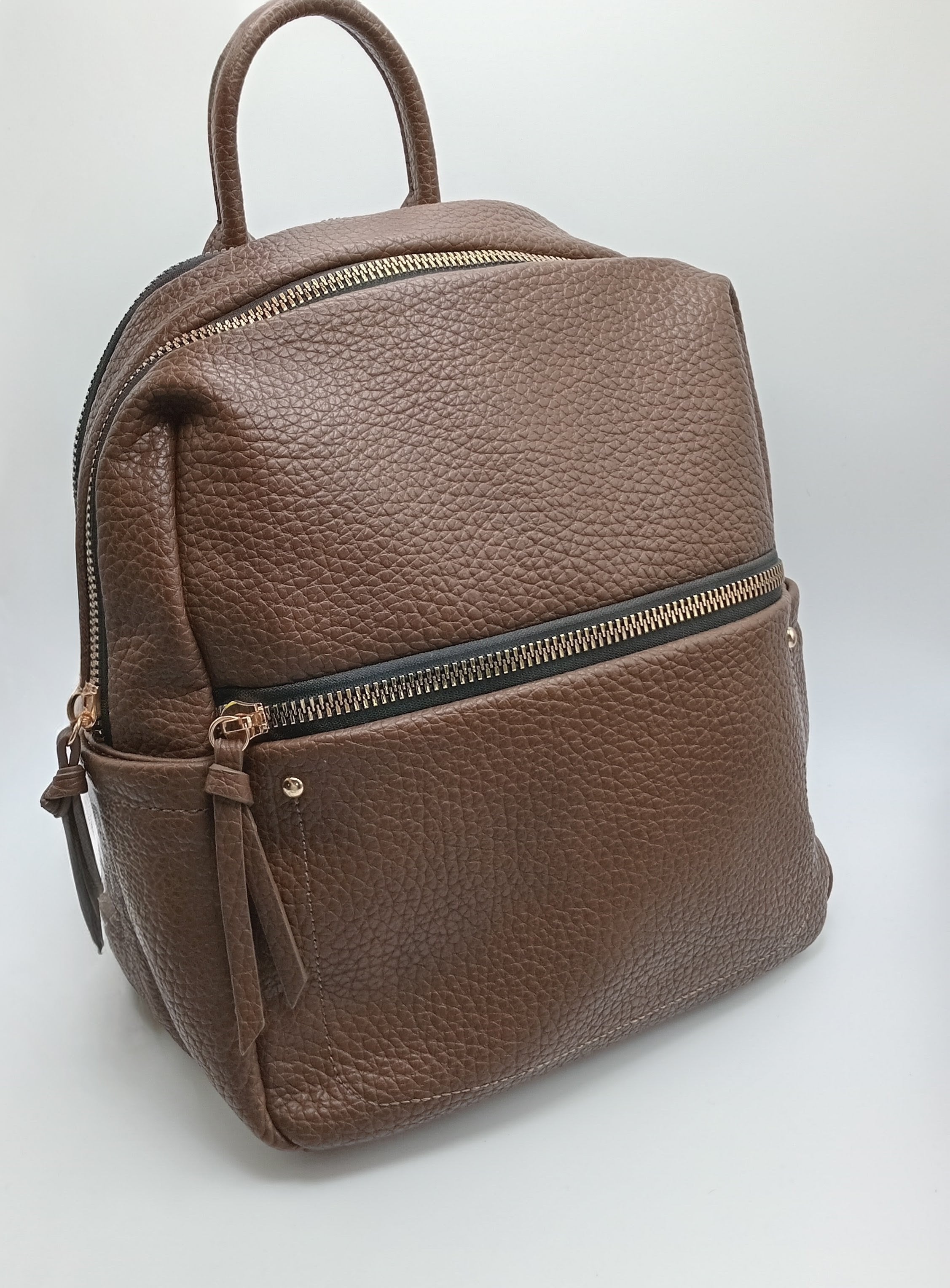 MOCHILA GRUPO BELLE CASTANHO ESCURO ECO PELE ALÇA AJUSTÁVEL BOLSO FRONTAL MALA