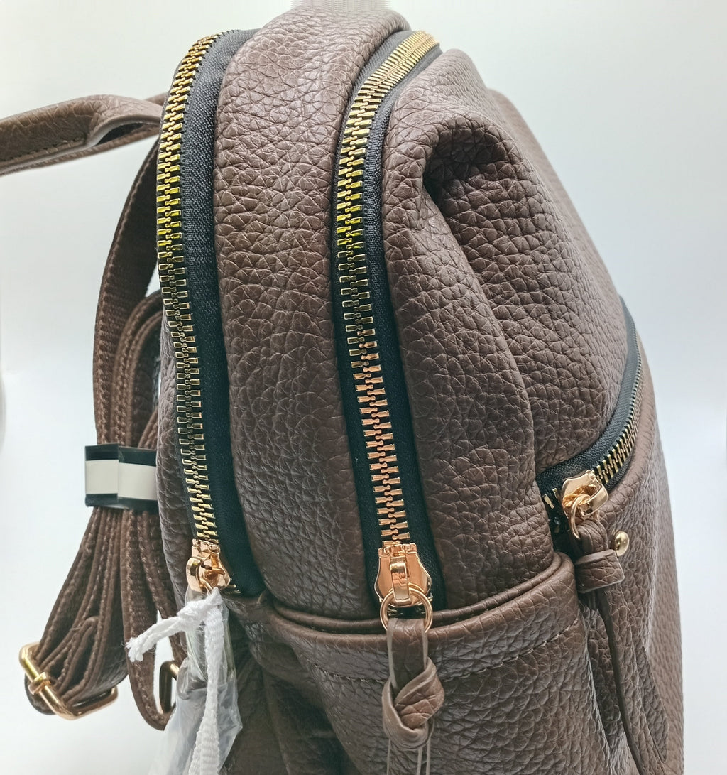 MOCHILA GRUPO BELLE CASTANHO ESCURO ECO PELE ALÇA AJUSTÁVEL BOLSO FRONTAL MALA