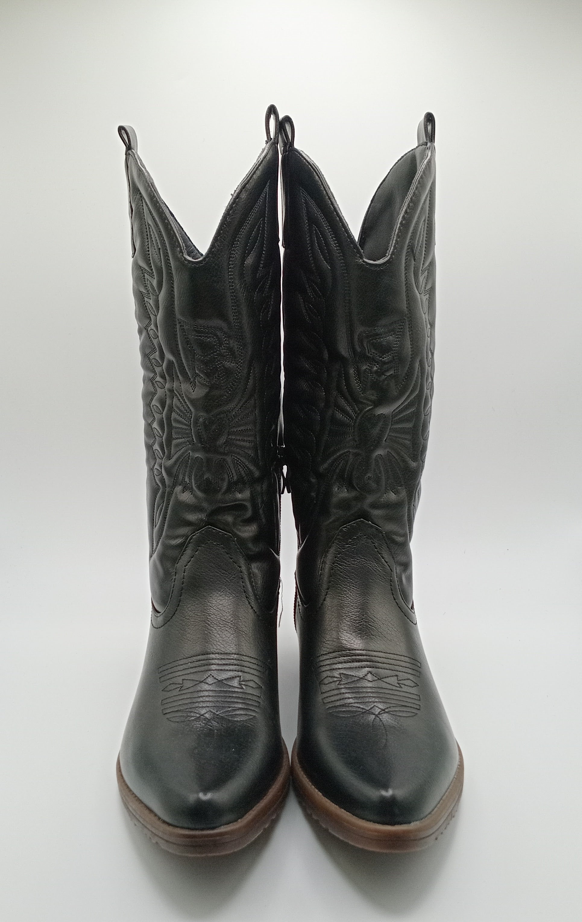 BOTA COWGIRL IDEAL SHOES PRETO ECO PELE BORDADO BICUDO