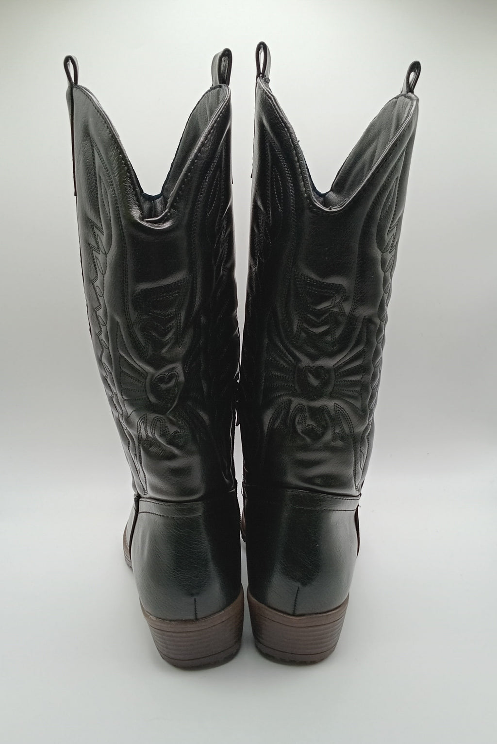 BOTA COWGIRL IDEAL SHOES PRETO ECO PELE BORDADO BICUDO