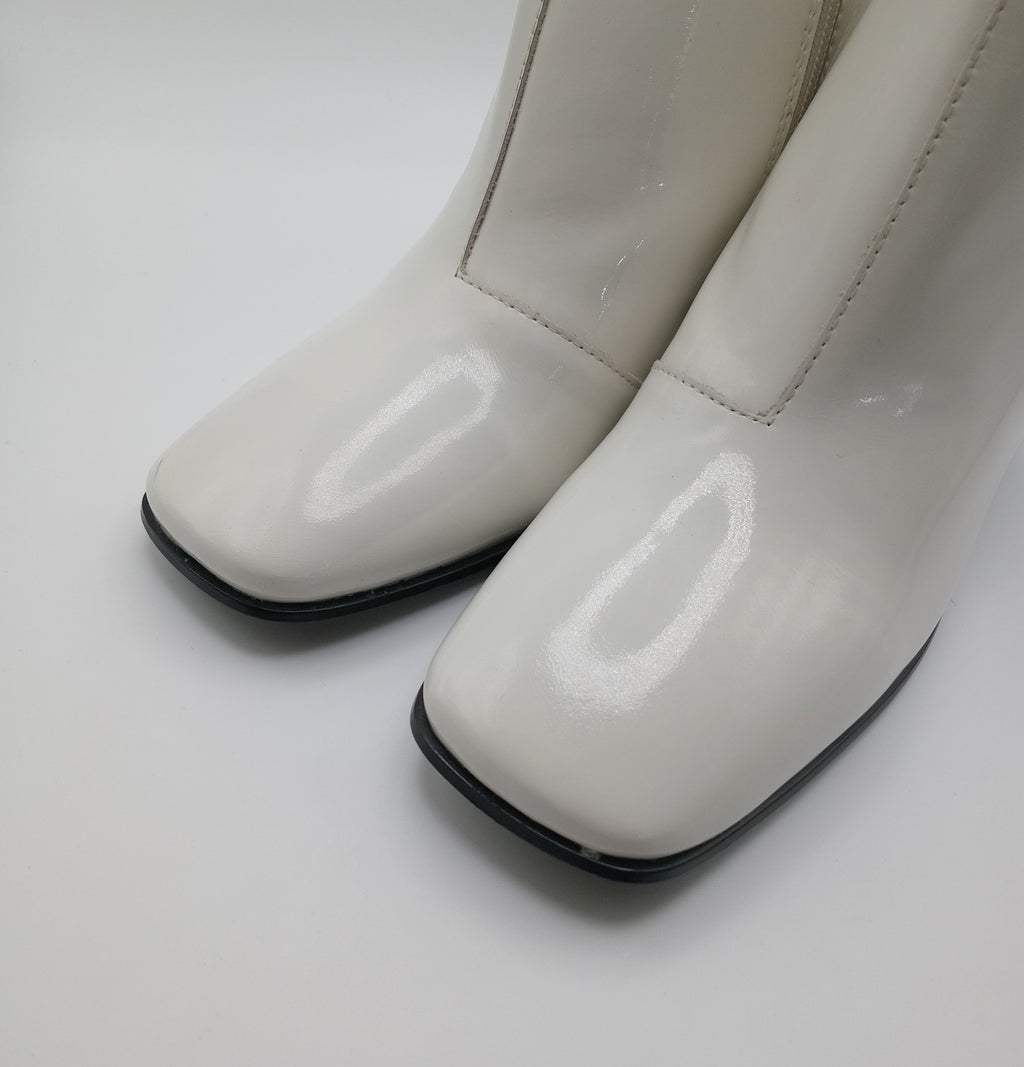 BOTA QUADRADA BIBI LOU BRANCO COURO LISO ZIPER