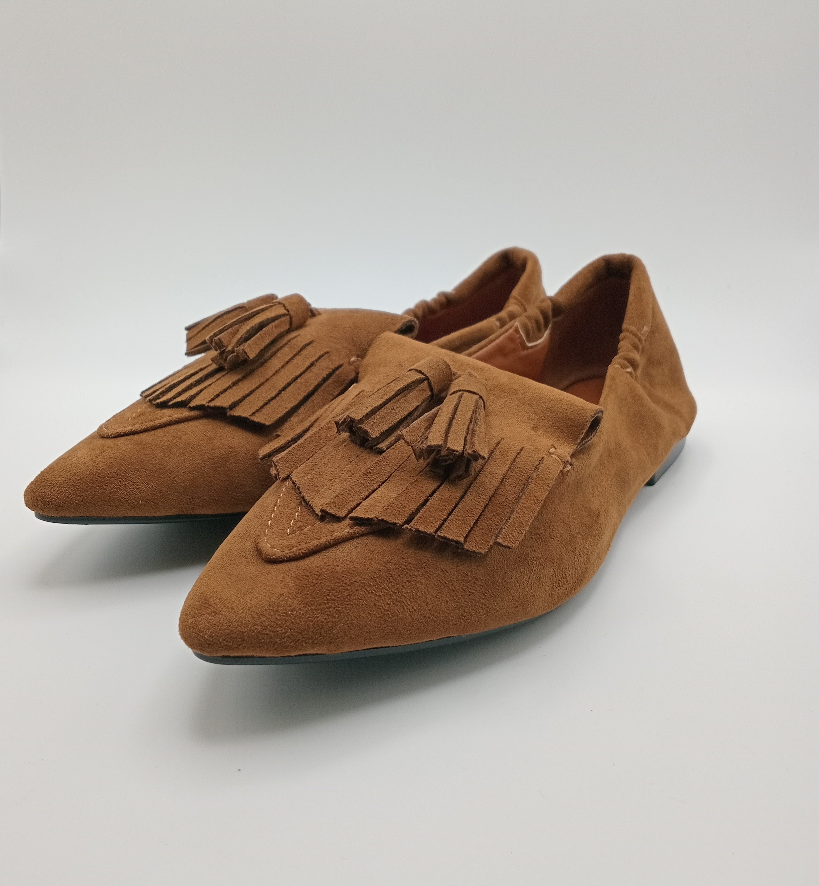SABRINA MOCASSIM BUONAROTTI CASTANHO CAMURÇA FRANJA BICO