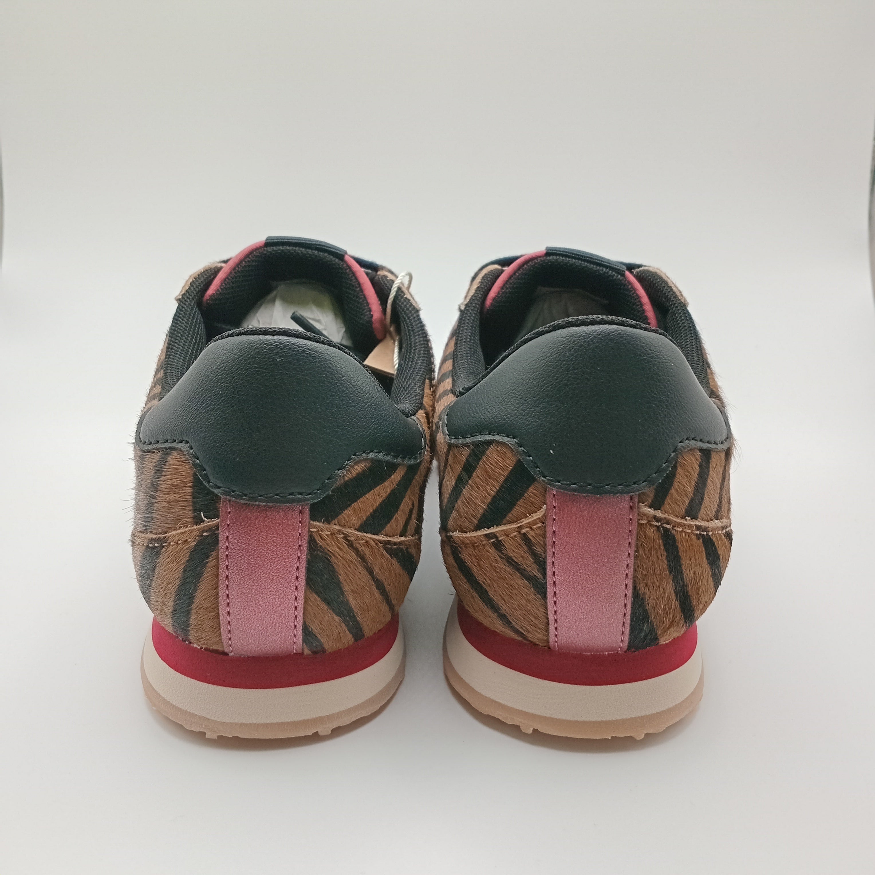 Ténis Femininos Gioseppo com Padrão Zebra Castanho e Detalhes Bordô, Sapatilhas Retro Runner com Sola de Goma Antiderrapante, Calçado Casual de Luxo