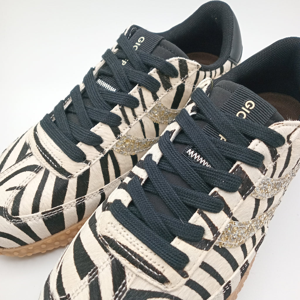 Ténis Femininos Gioseppo Estilo Sapatilhas com Padrão Zebra e Detalhes Rose Gold, Sola de Goma Antiderrapante, Calçado Casual Confortável e Moderno