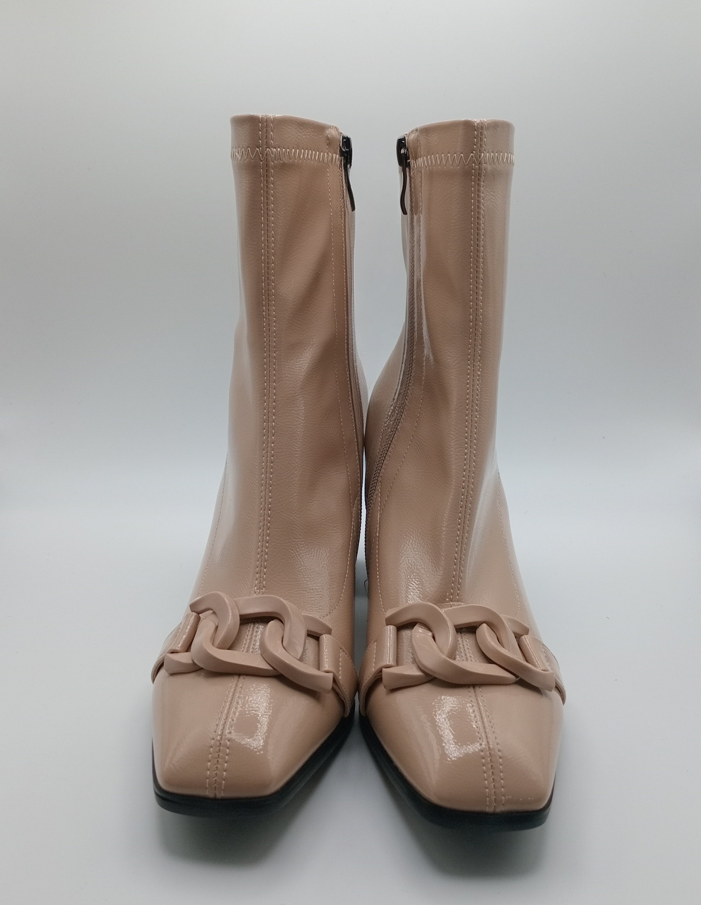 BOTA QUADRADA ROCKAWAY NUDE ECO PELE CORRENTE ZIPER