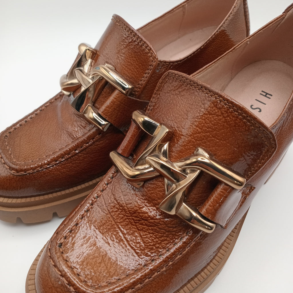 MOCASSIM SALTO HISPANITAS CASTANHO COURO FIVELA DOURADA TRATORADO