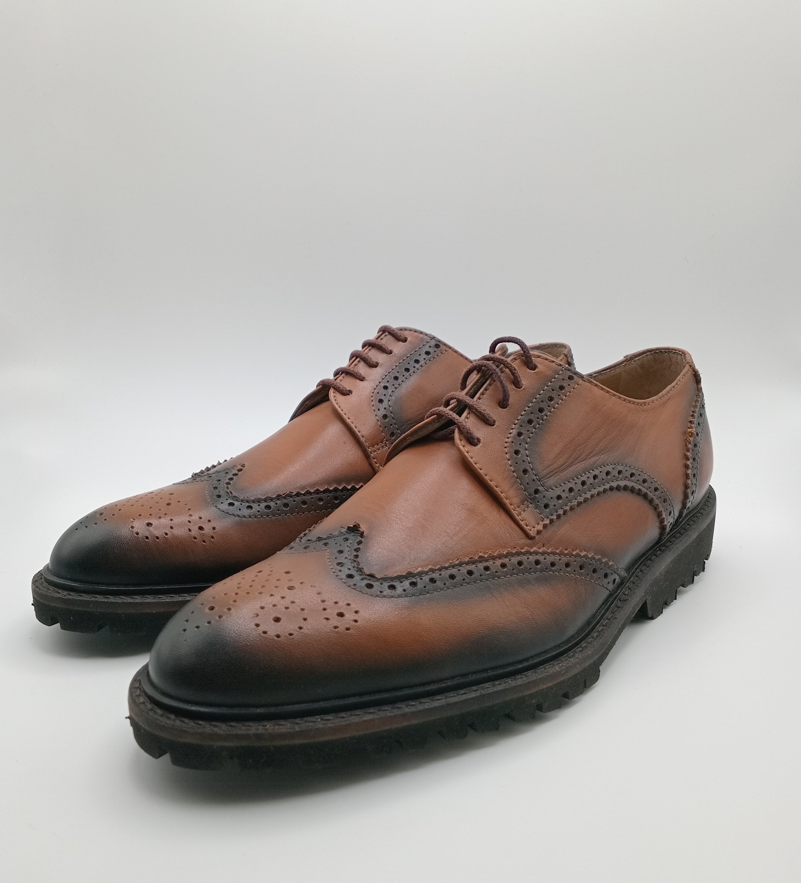 Sapatos De Homem Clássicos Em Pele Bruno Martelli; Sapatos Sociais Estilo Oxford Brogue Com Atacadores; Calçado Masculino Elegante E Confortável Para Casamento Trabalho E Cerimónia