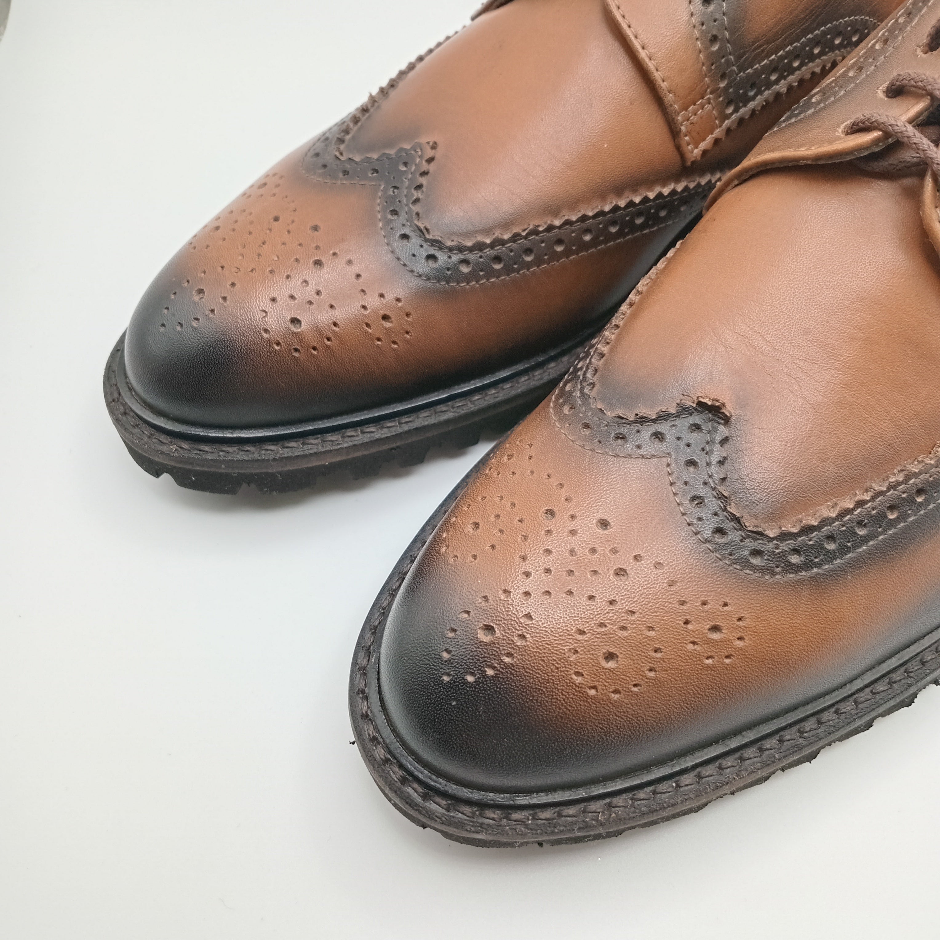 Sapatos De Homem Clássicos Em Pele Bruno Martelli; Sapatos Sociais Estilo Oxford Brogue Com Atacadores; Calçado Masculino Elegante E Confortável Para Casamento Trabalho E Cerimónia