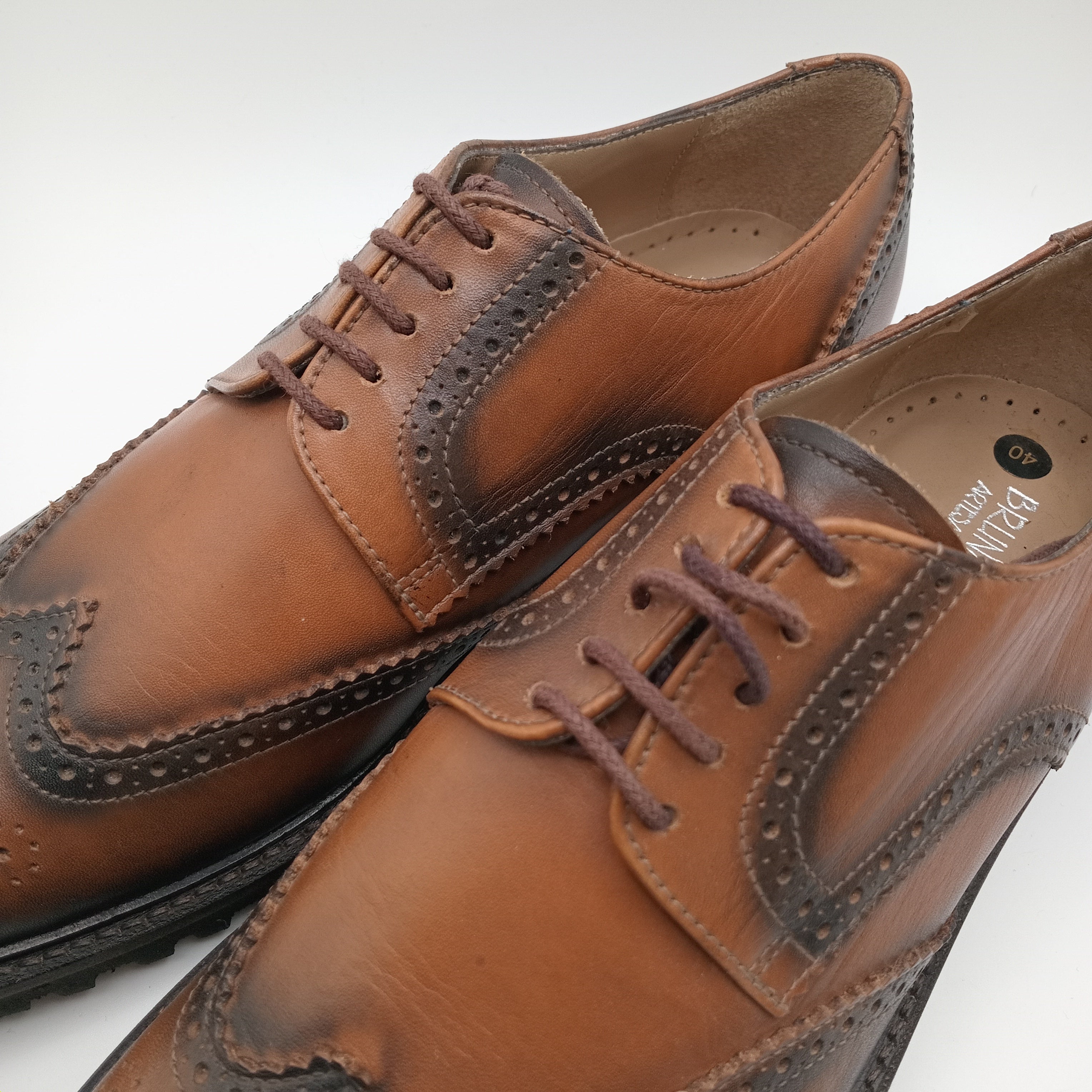 Sapatos De Homem Clássicos Em Pele Bruno Martelli; Sapatos Sociais Estilo Oxford Brogue Com Atacadores; Calçado Masculino Elegante E Confortável Para Casamento Trabalho E Cerimónia