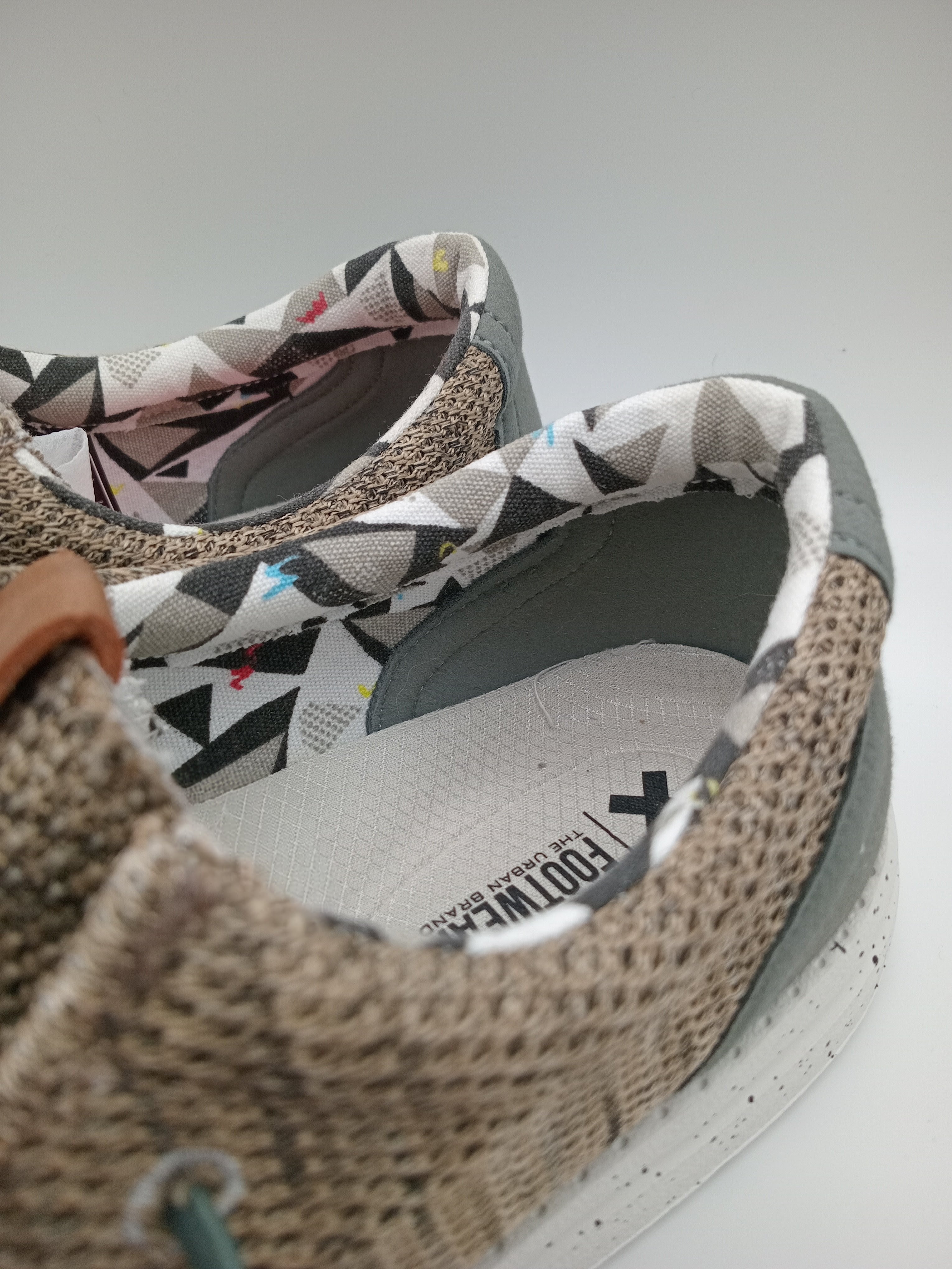 Sapatos Xti Slip On Homem Tecido Malha Respirável Cinza Bege; Mocasins Casuais Leves Com Atacadores Elásticos Confortáveis Casual Chic Outono Primavera