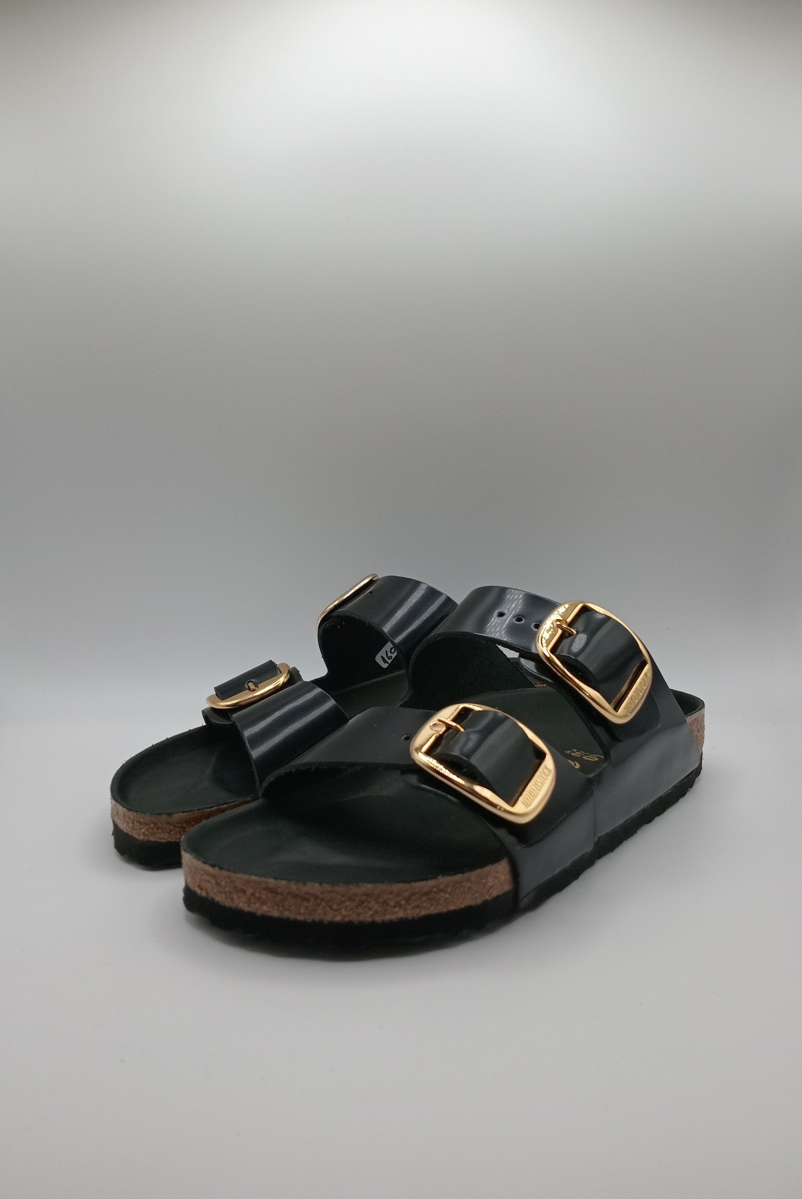 SANDÁLIA ARIZONA BS BIRKENSTOCK BLACK FIVELA DOURADA COURO VERNIZ PRETO