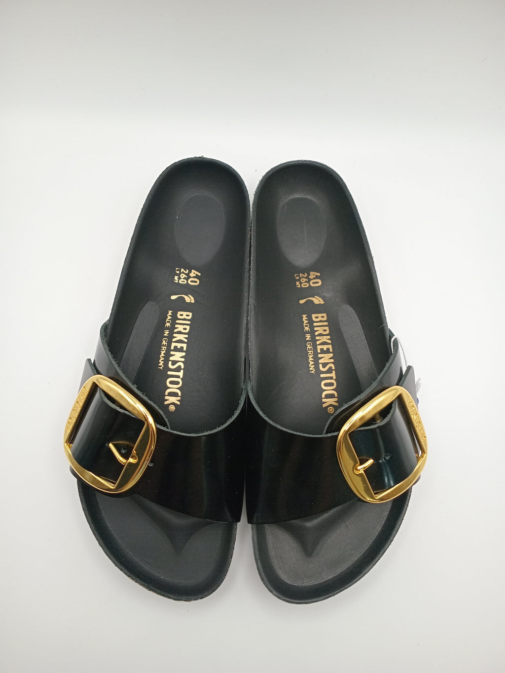 SANDÁLIA MADRID BIRKENSTOCK BLACK FIVELA DOURADA COURO VERNIZ PRETO