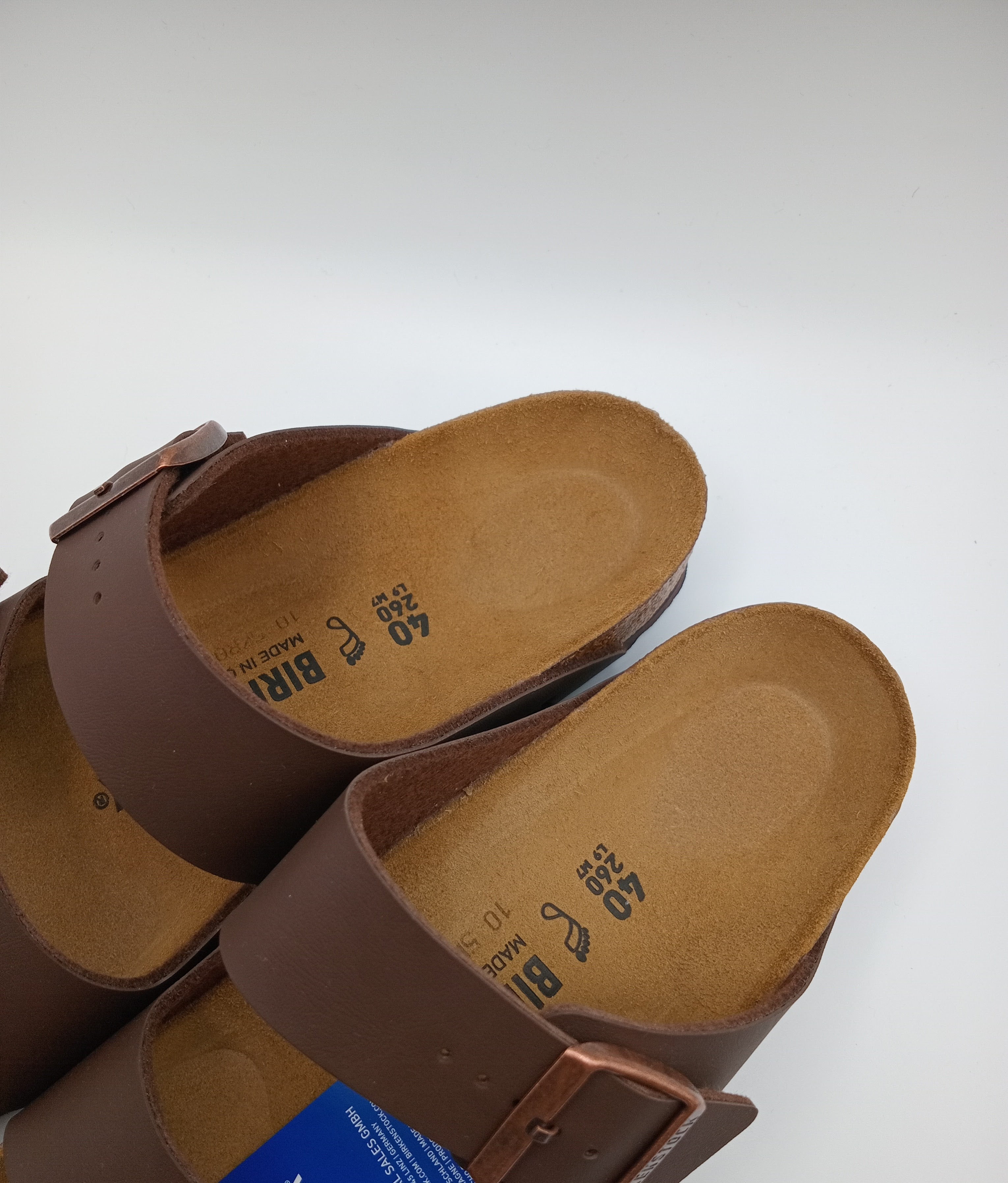 SANDÁLIA ARIZONA BS BIRKENSTOCK BROWN FIVELA COBRE COURO CASTANHO ESCURO