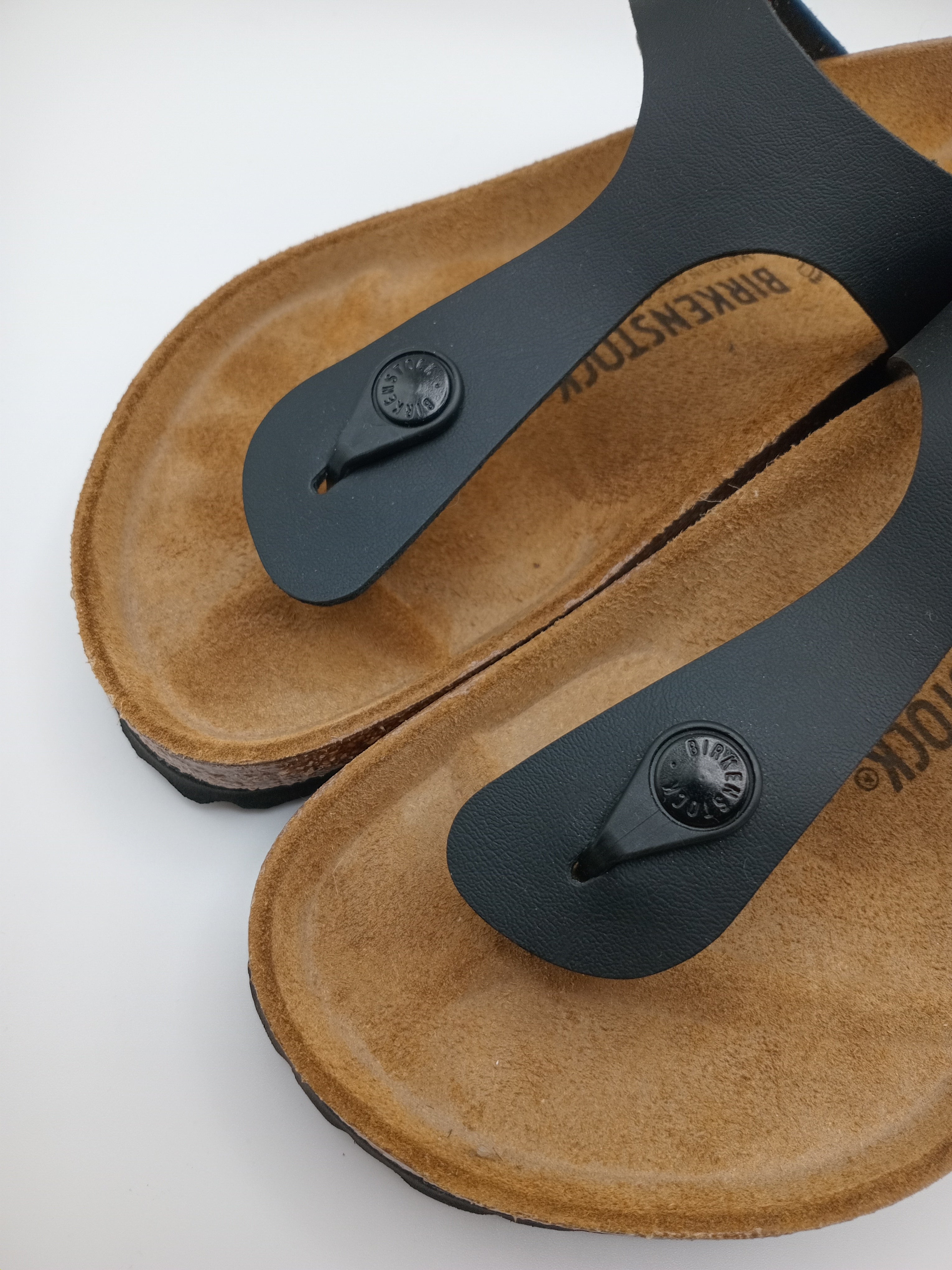 SANDÁLIA GIZEH BS BIRKENSTOCK BLACK FIVELA PRETA COURO PRETO