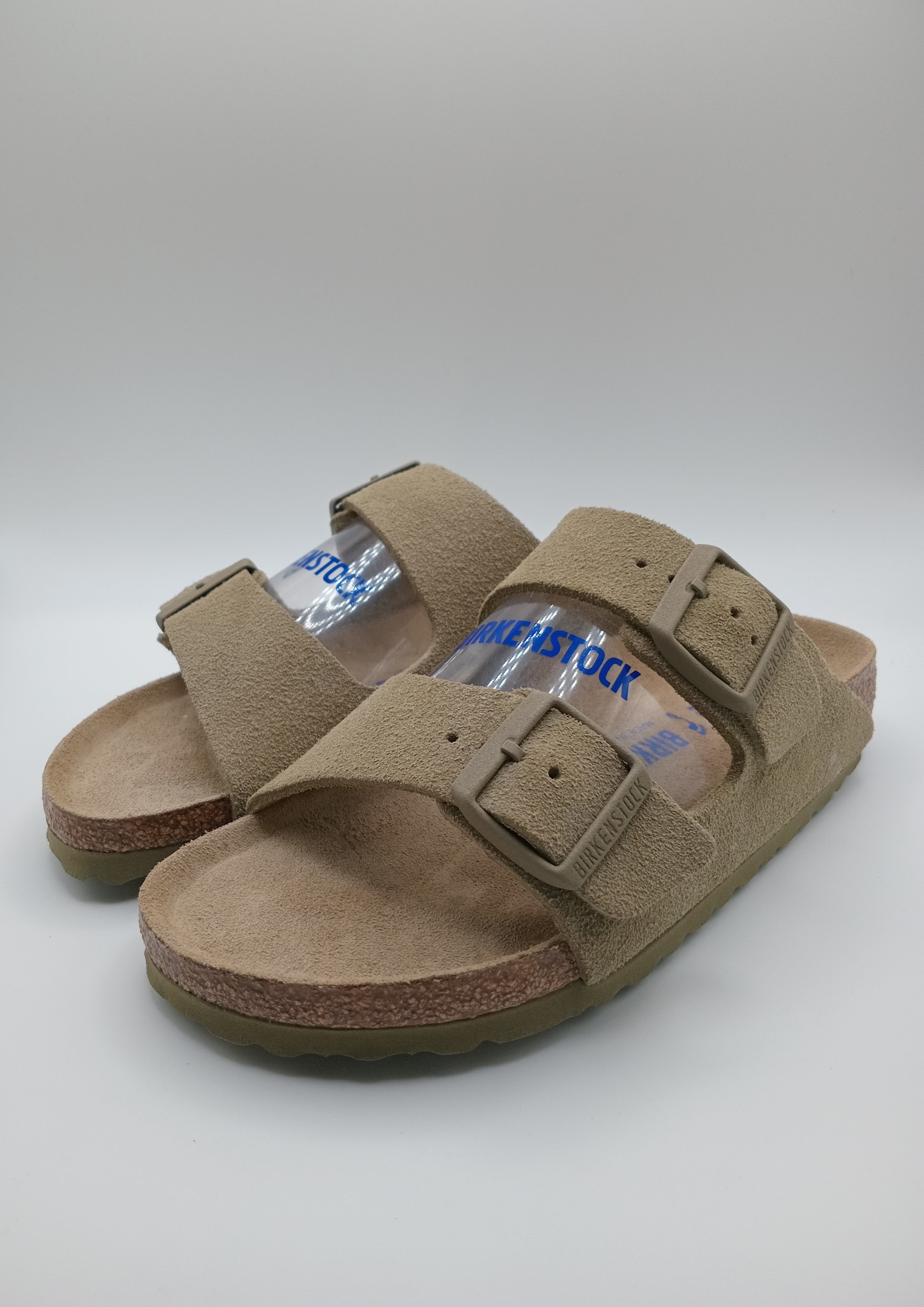 SANDÁLIA ARIZONA BS BIRKENSTOCK FADED KHAKI FIVELA CINZA COURO BEGE