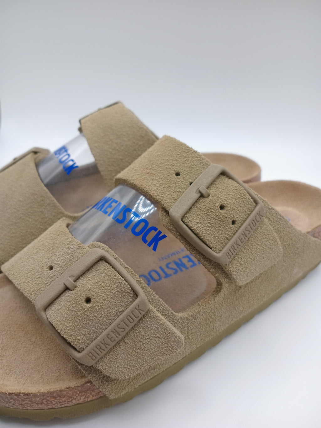 SANDÁLIA ARIZONA BS BIRKENSTOCK FADED KHAKI FIVELA CINZA COURO BEGE
