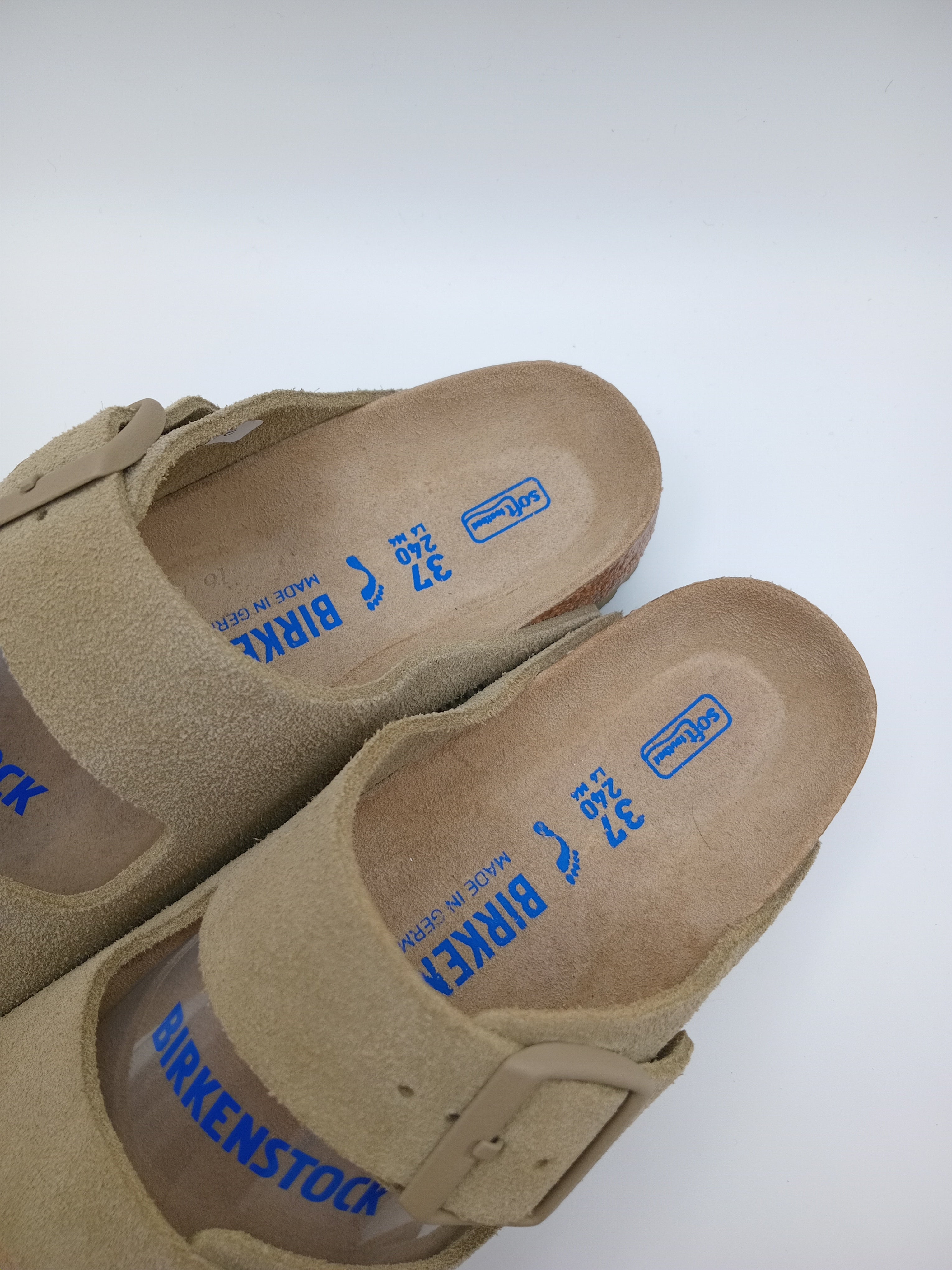 SANDÁLIA ARIZONA BS BIRKENSTOCK FADED KHAKI FIVELA CINZA COURO BEGE