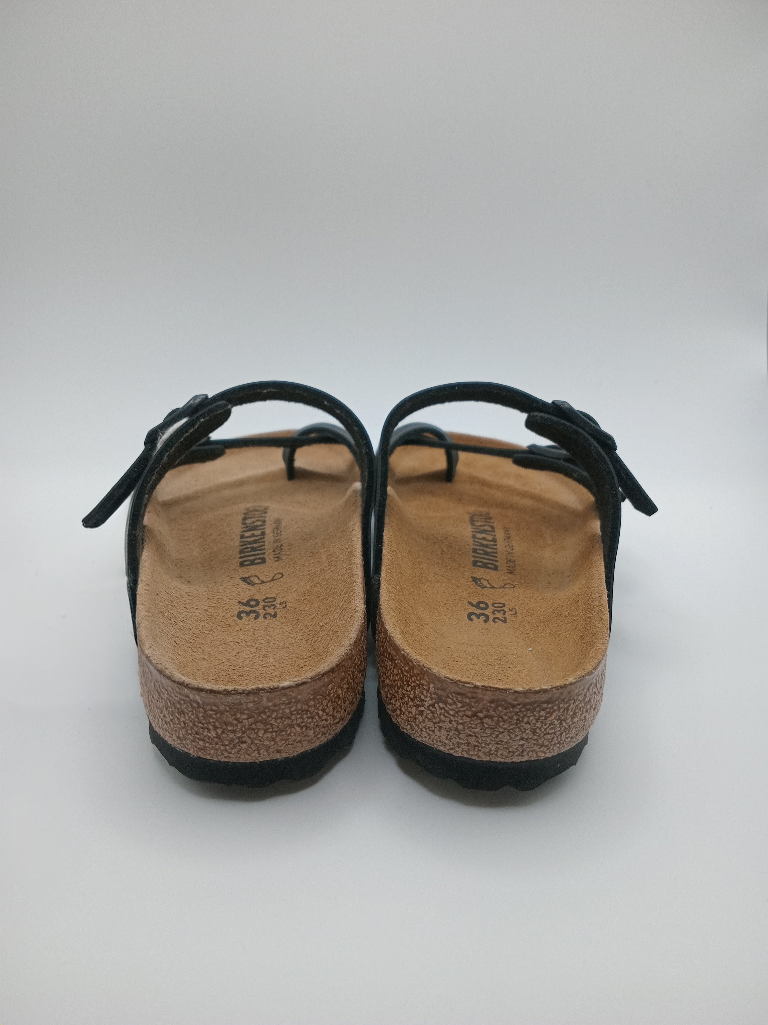 SANDÁLIA MAYARI BIRKENSTOCK BLACK FIVELA PRETA COURO PRETO