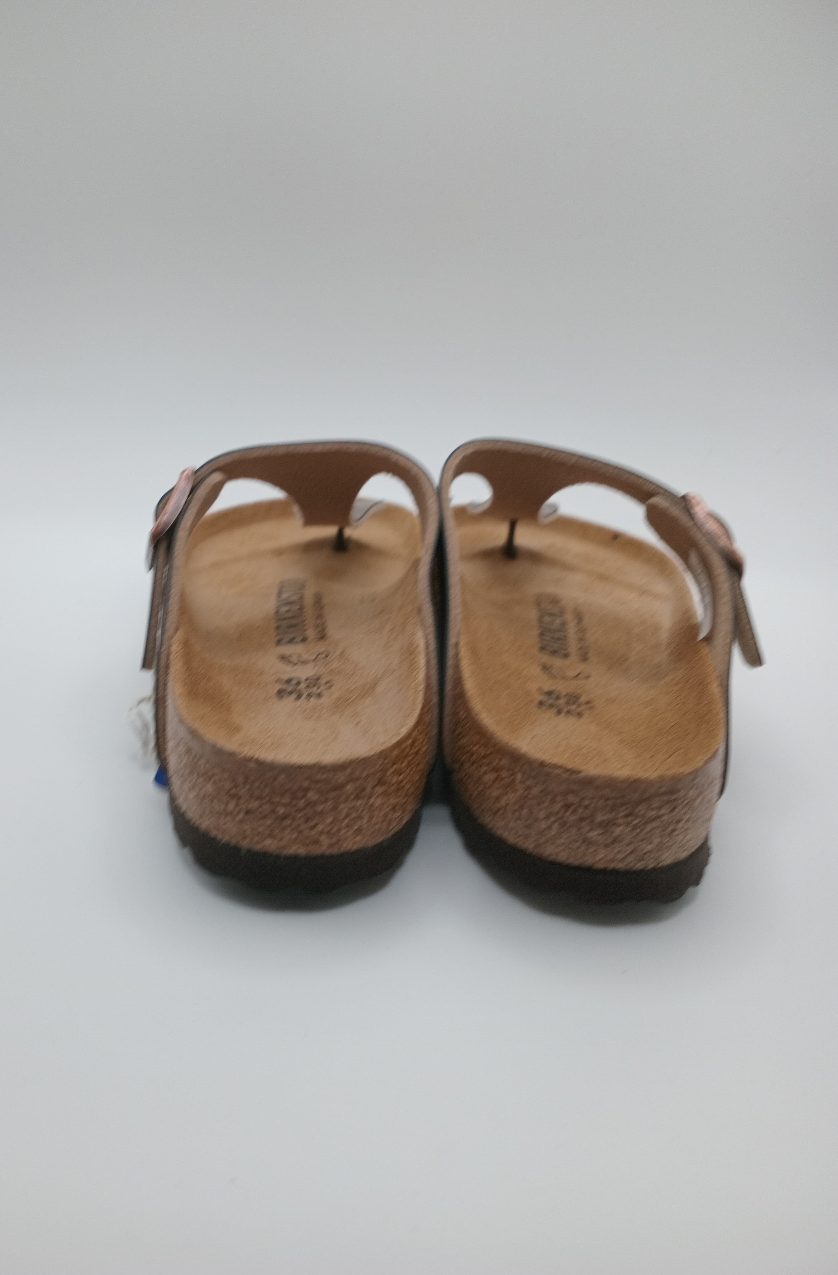 SANDÁLIA GIZEH BS BIRKENSTOCK GRACEFUL TAUPE FIVELA COBRE COURO BRONZE ACETINADO EFEITO COBRA