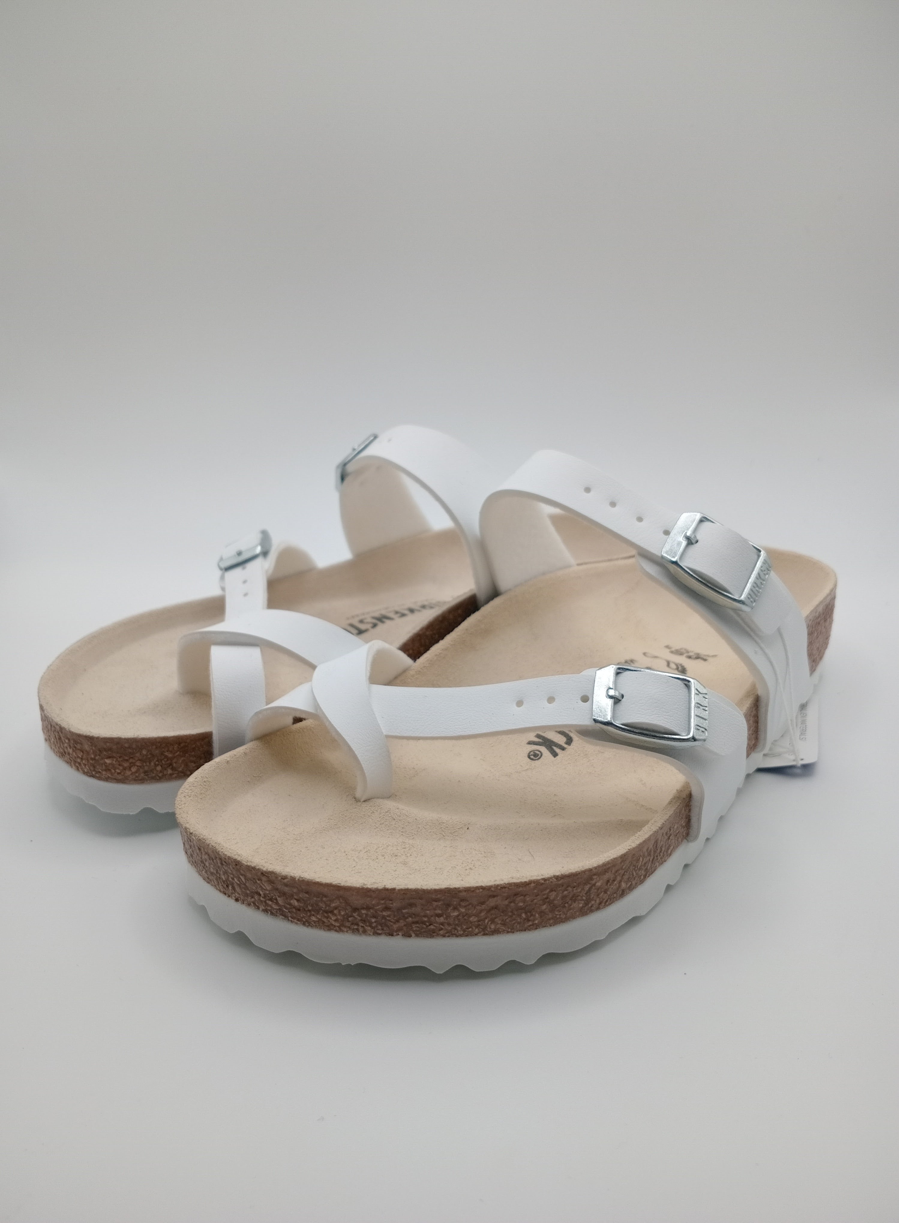 SANDÁLIA MAYARI BIRKENSTOCK WHITE FIVELA PRATA COURO BRANCO