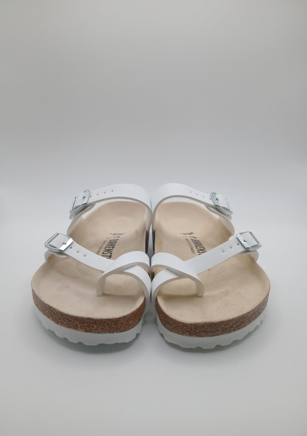 SANDÁLIA MAYARI BIRKENSTOCK WHITE FIVELA PRATA COURO BRANCO